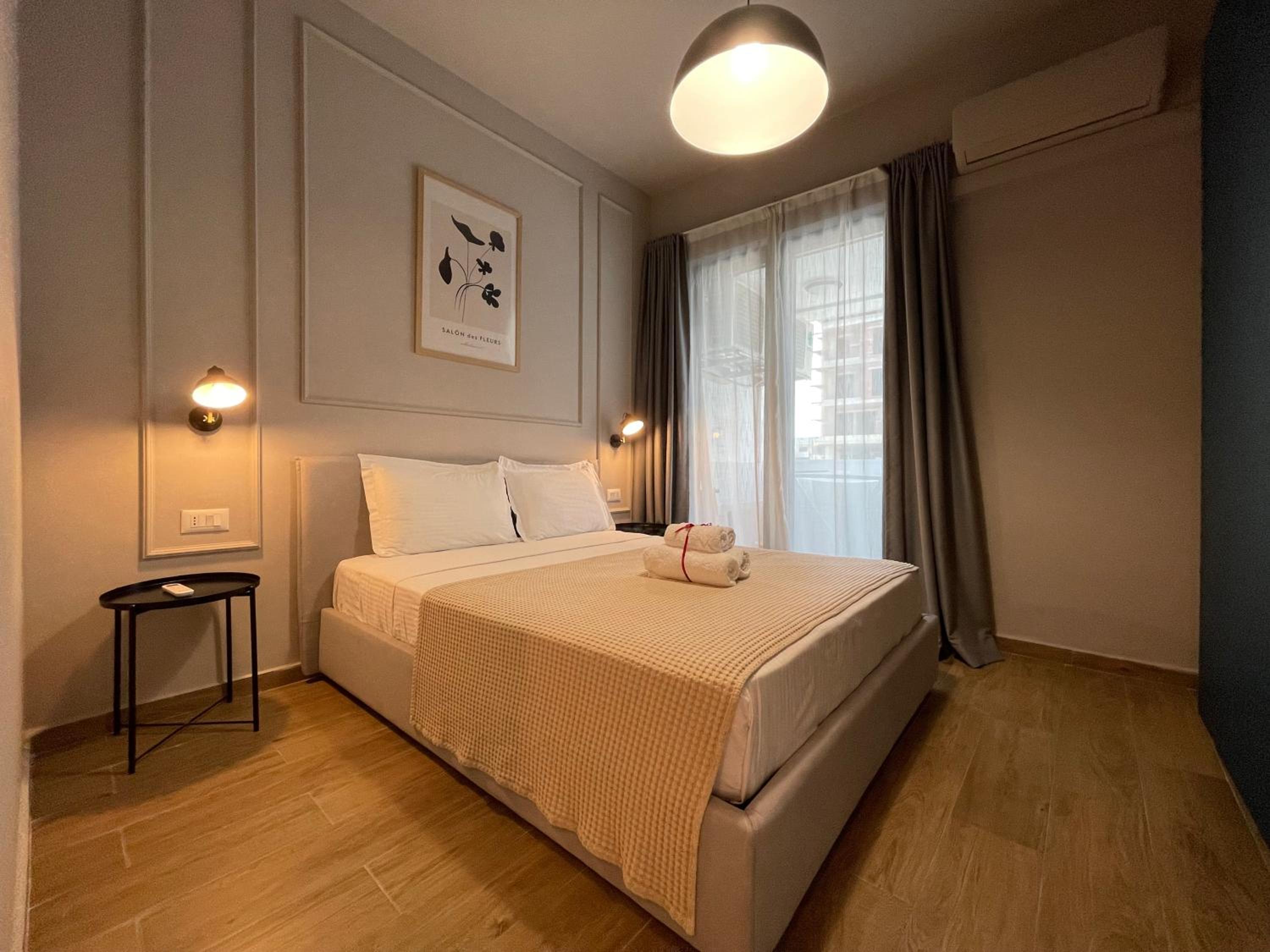 Square 21 Apartments