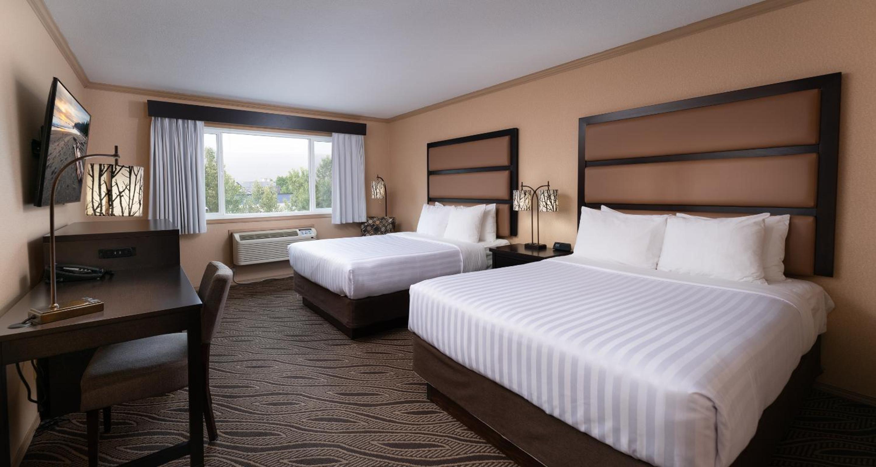 Golden Vacations - Prestige Inn Golden - Property Image 8