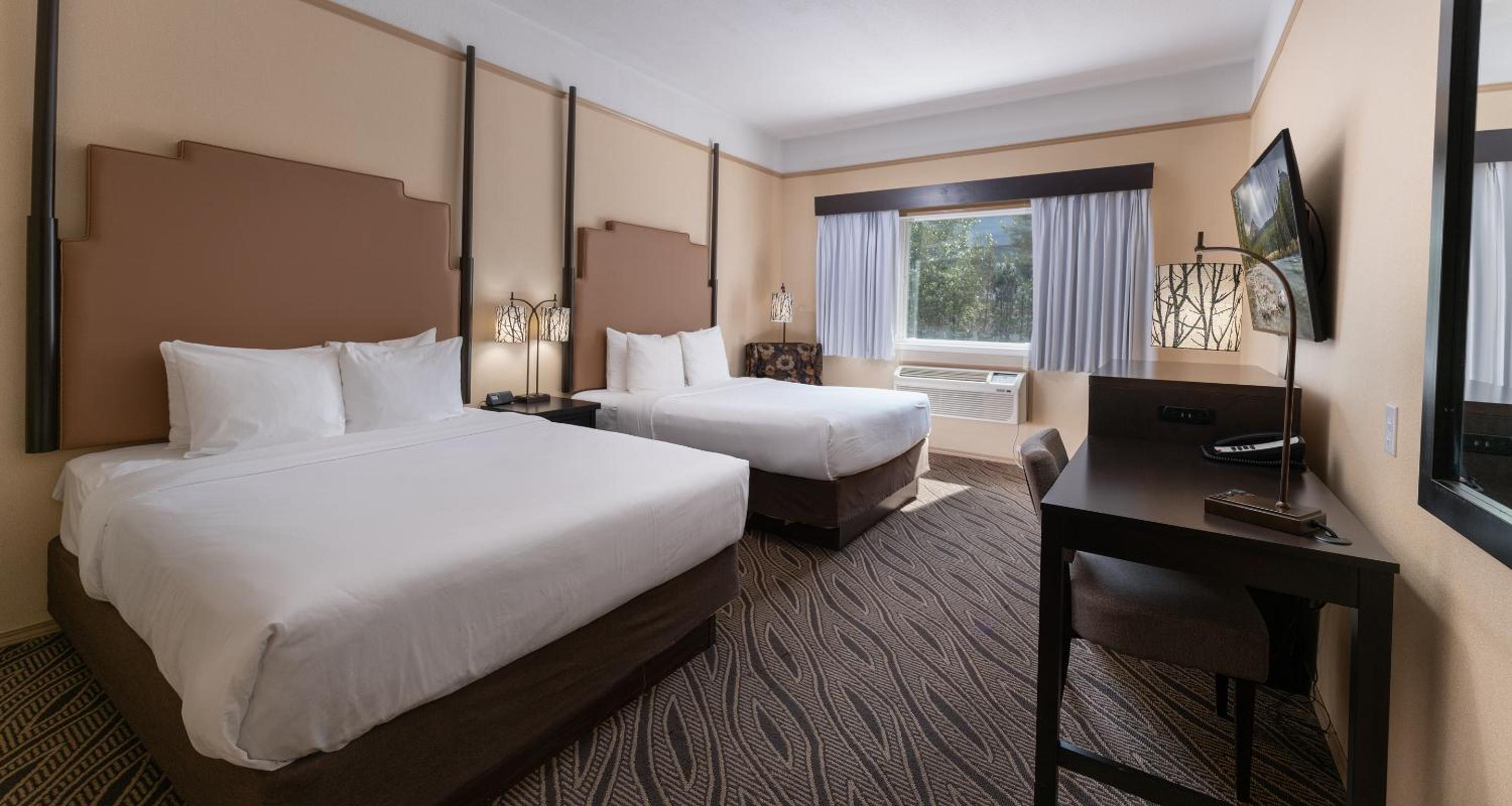 Golden Vacations - Prestige Inn Golden - Property Image 6