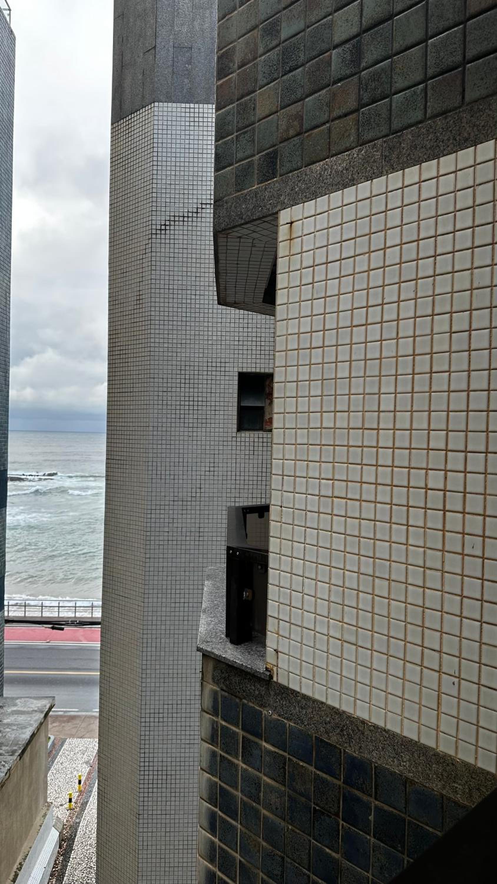 Apartamento inteiro frente ao mar de ondina