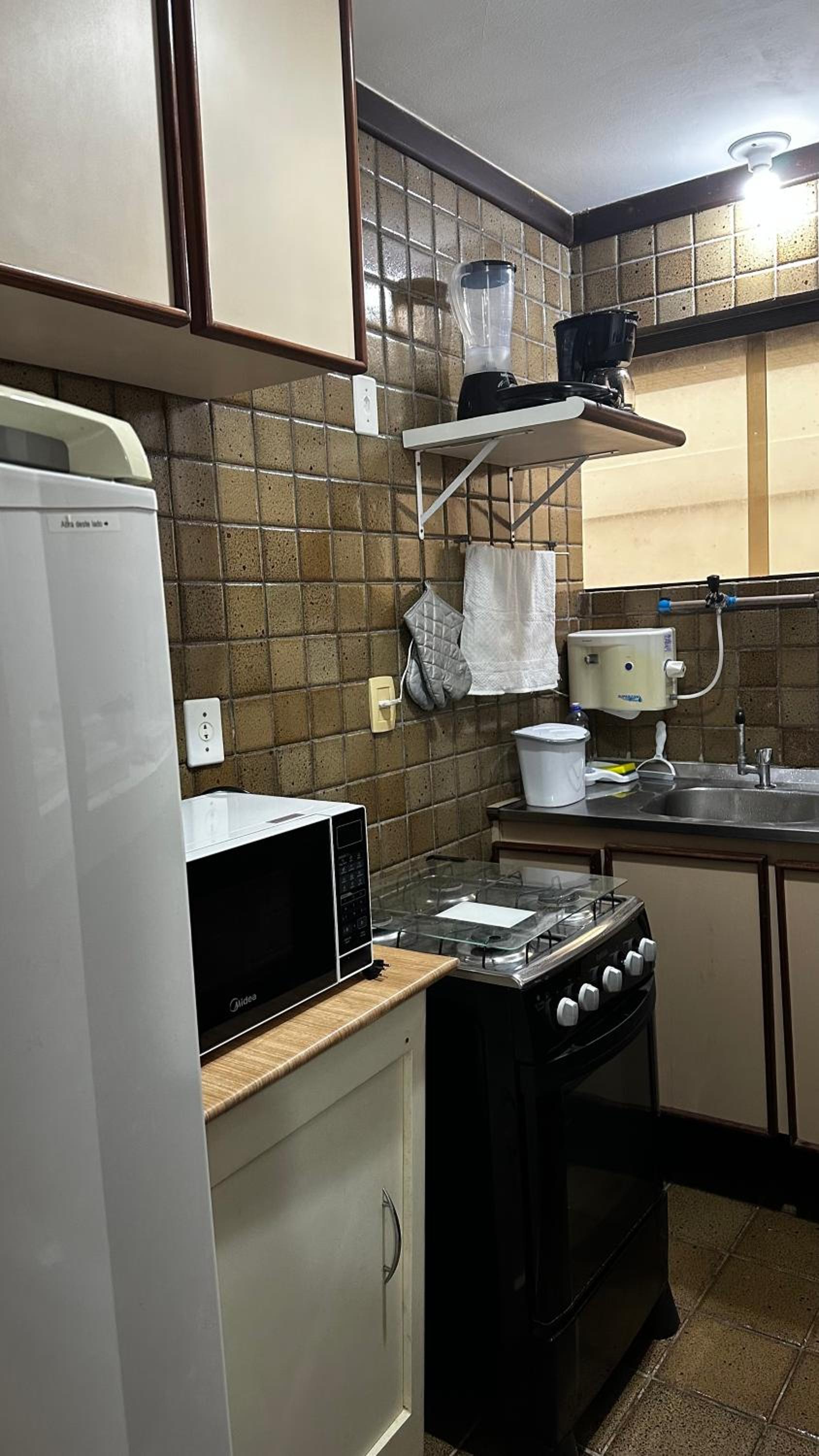 Apartamento inteiro frente ao mar de ondina
