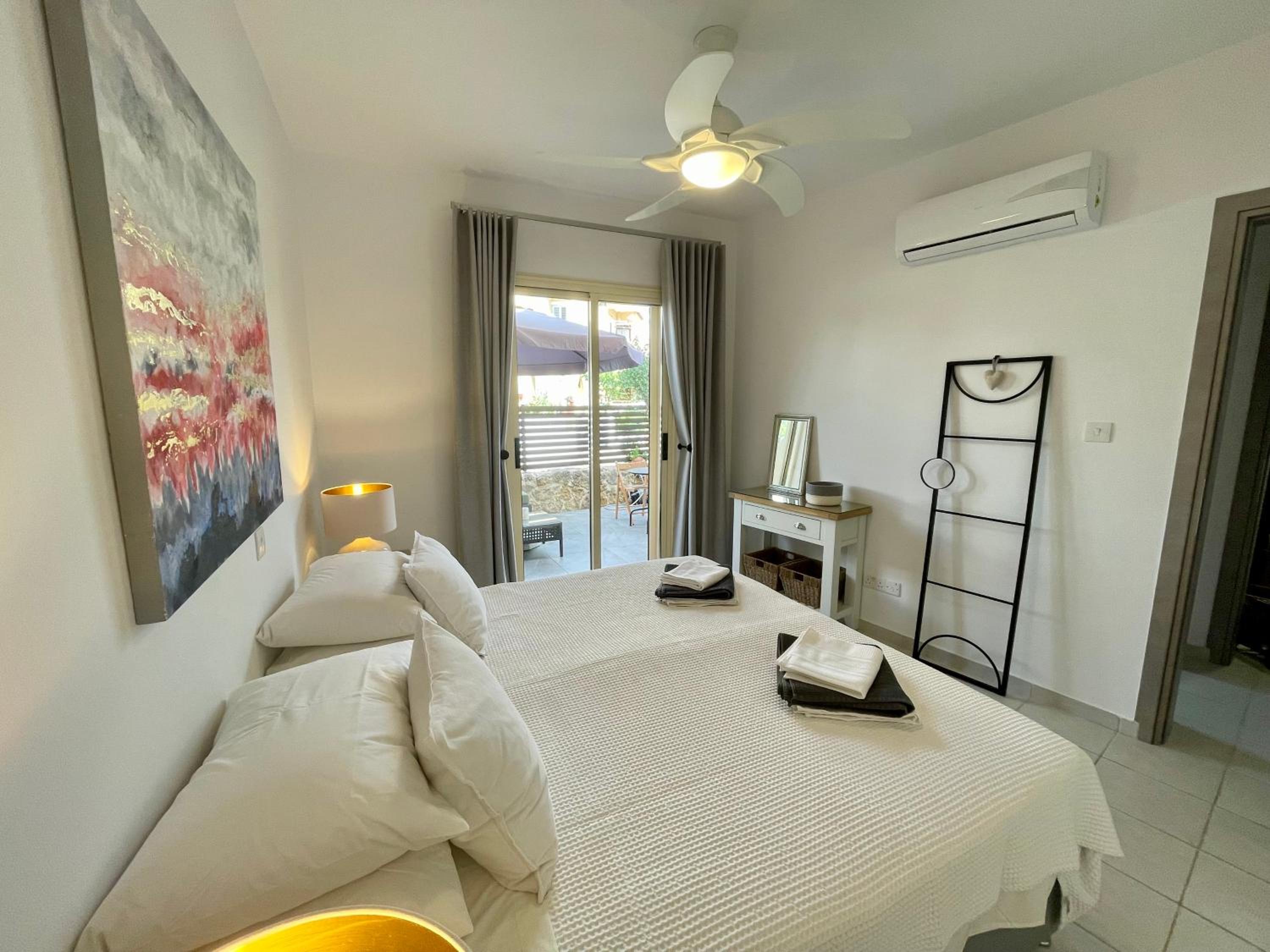 Olive Apartment