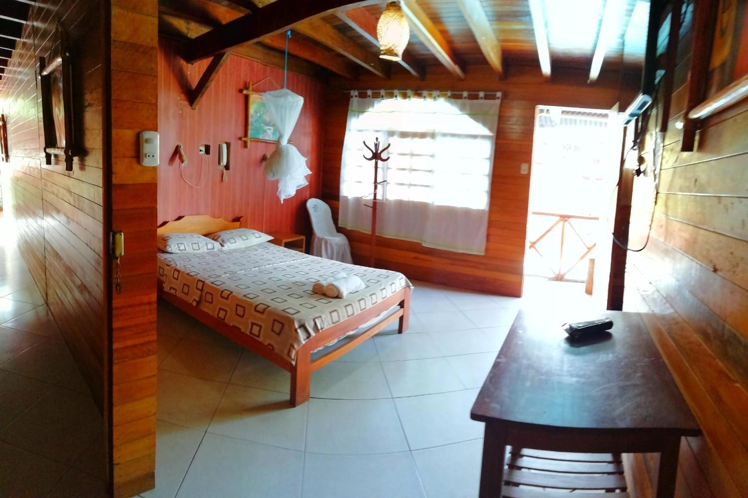 Madera Labrada Lodge Ecologico