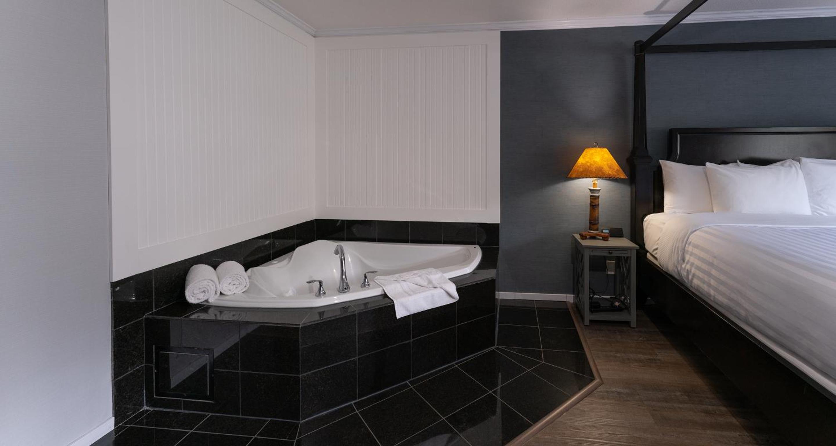 Golden Vacations - Prestige Inn Golden - Property Image 14