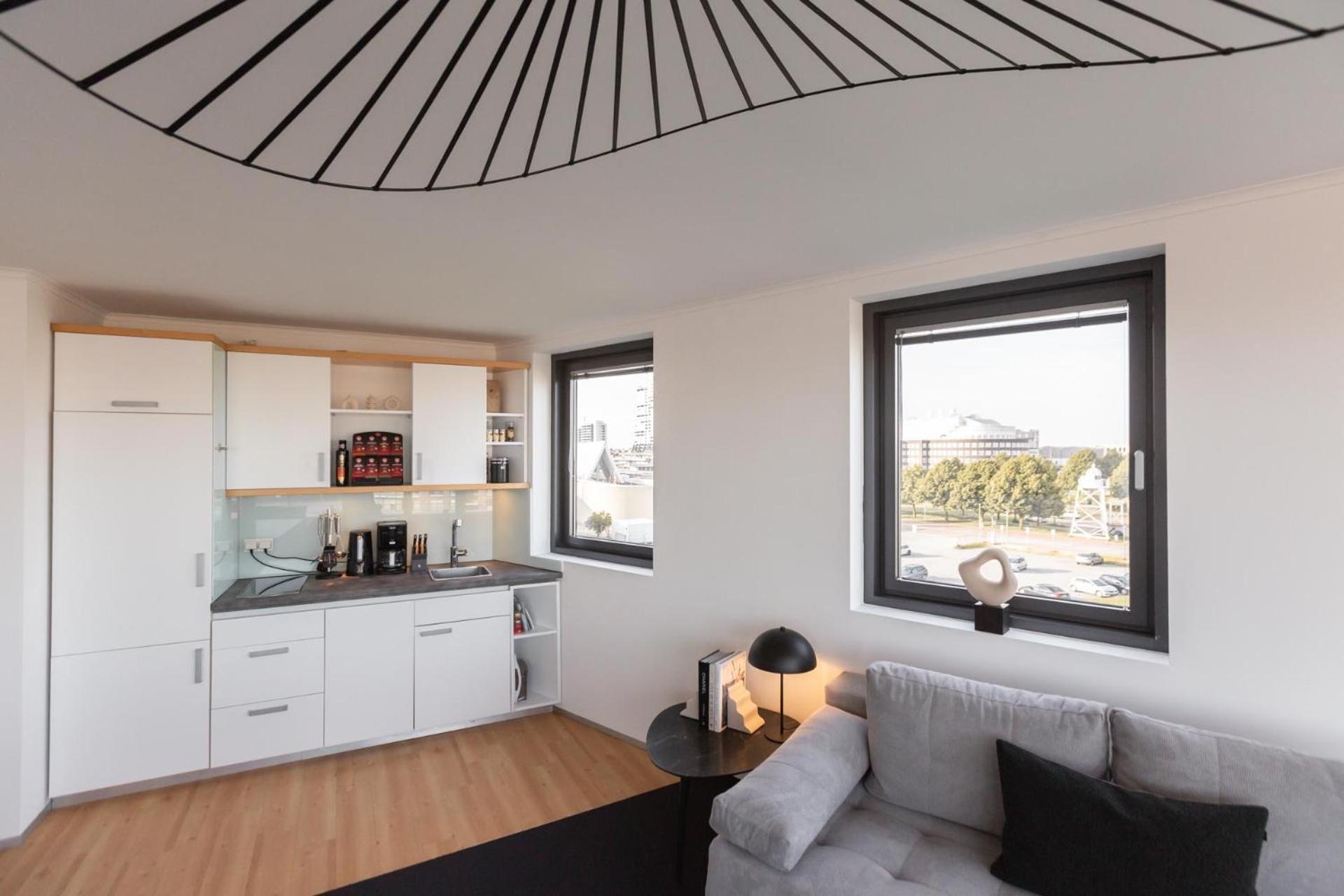 Bheaven I Marina Premium Apartment