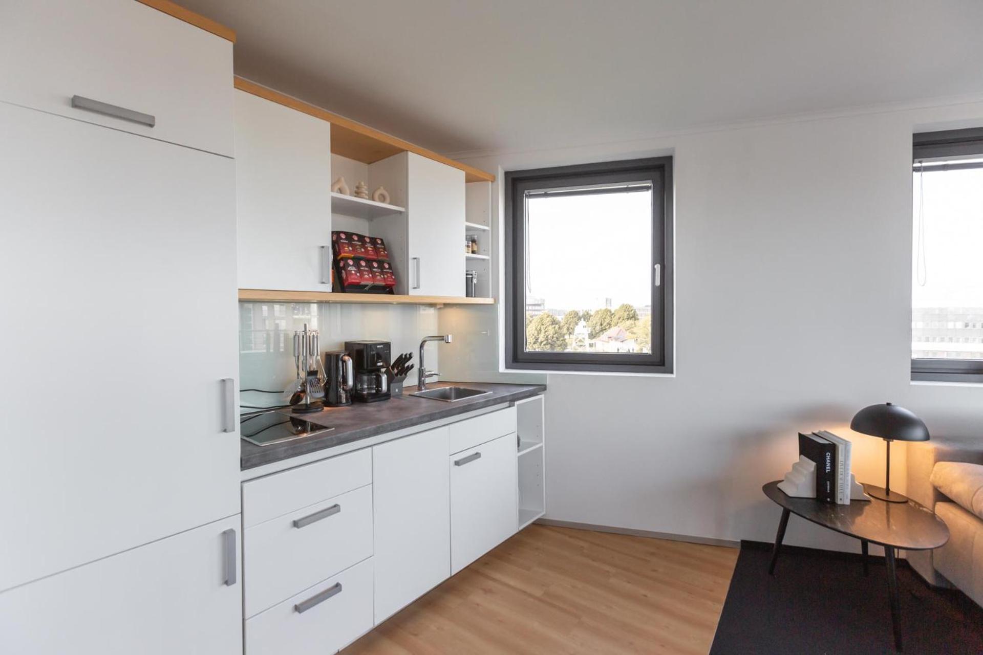 Bheaven I Marina Premium Apartment