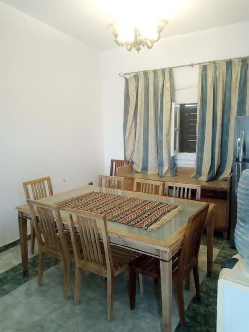 Stuning chalet in Marina Gate 6 view 5