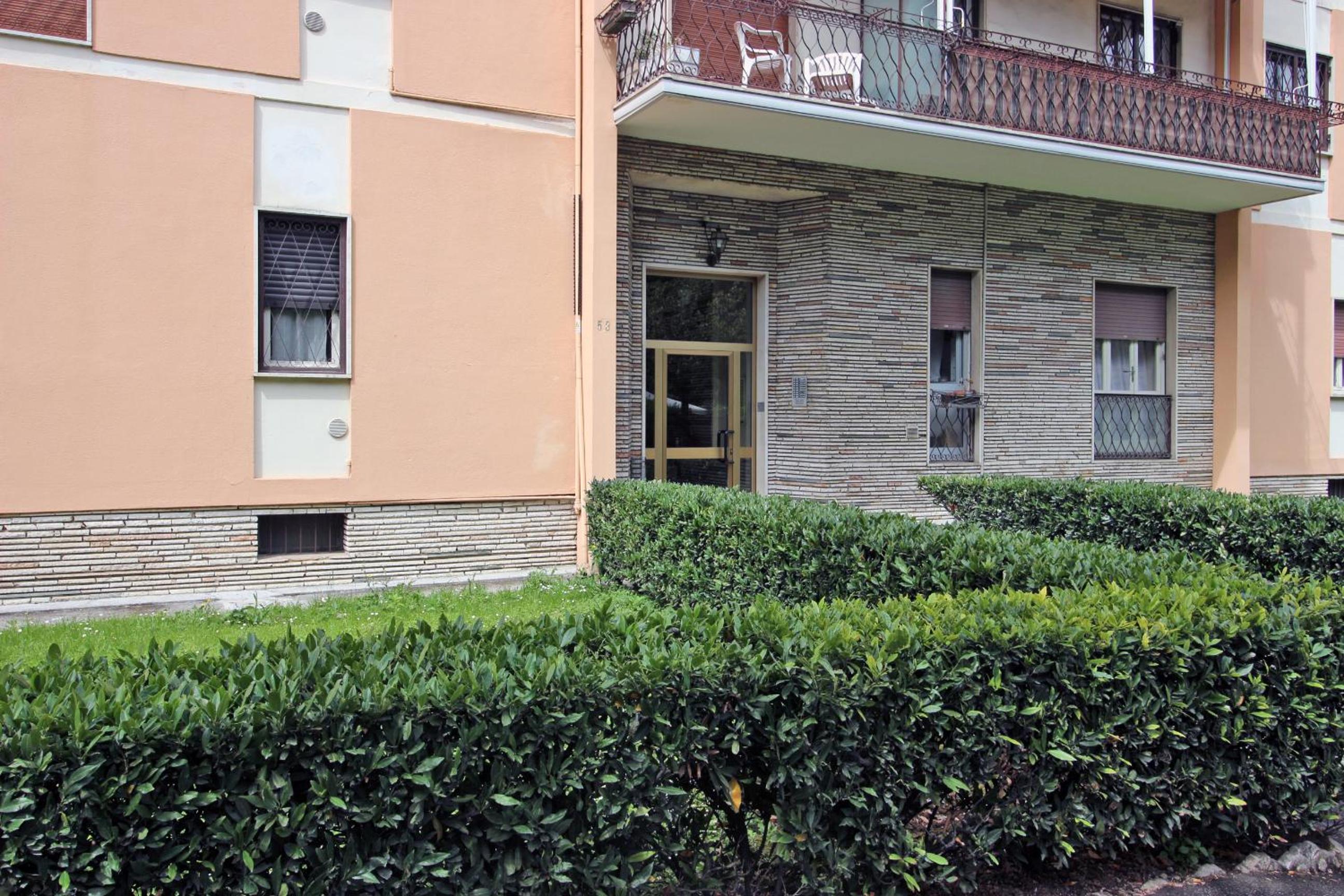 Schivardi Road view 2