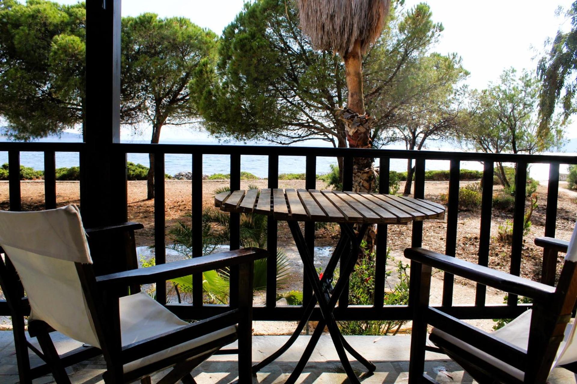 The Sisters Beach House view 3