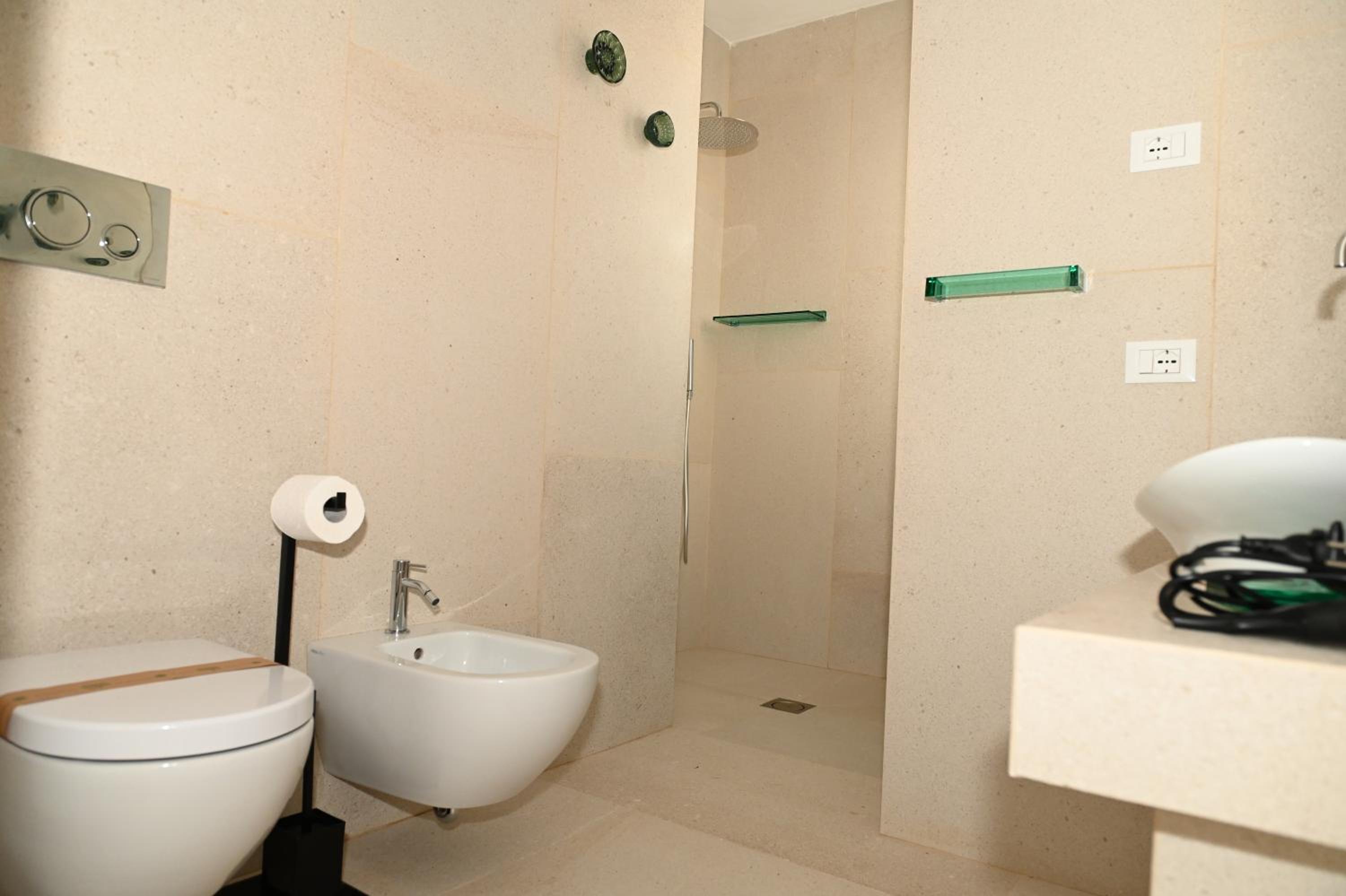 Lebum Apartments & Suites