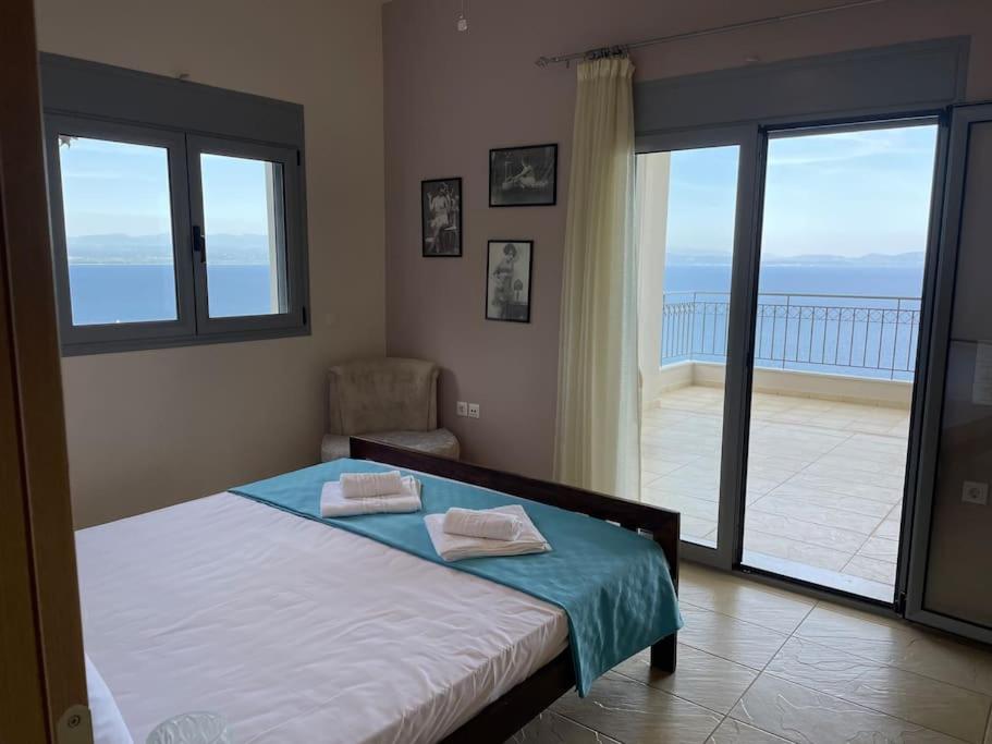 Akoumaros Breeze