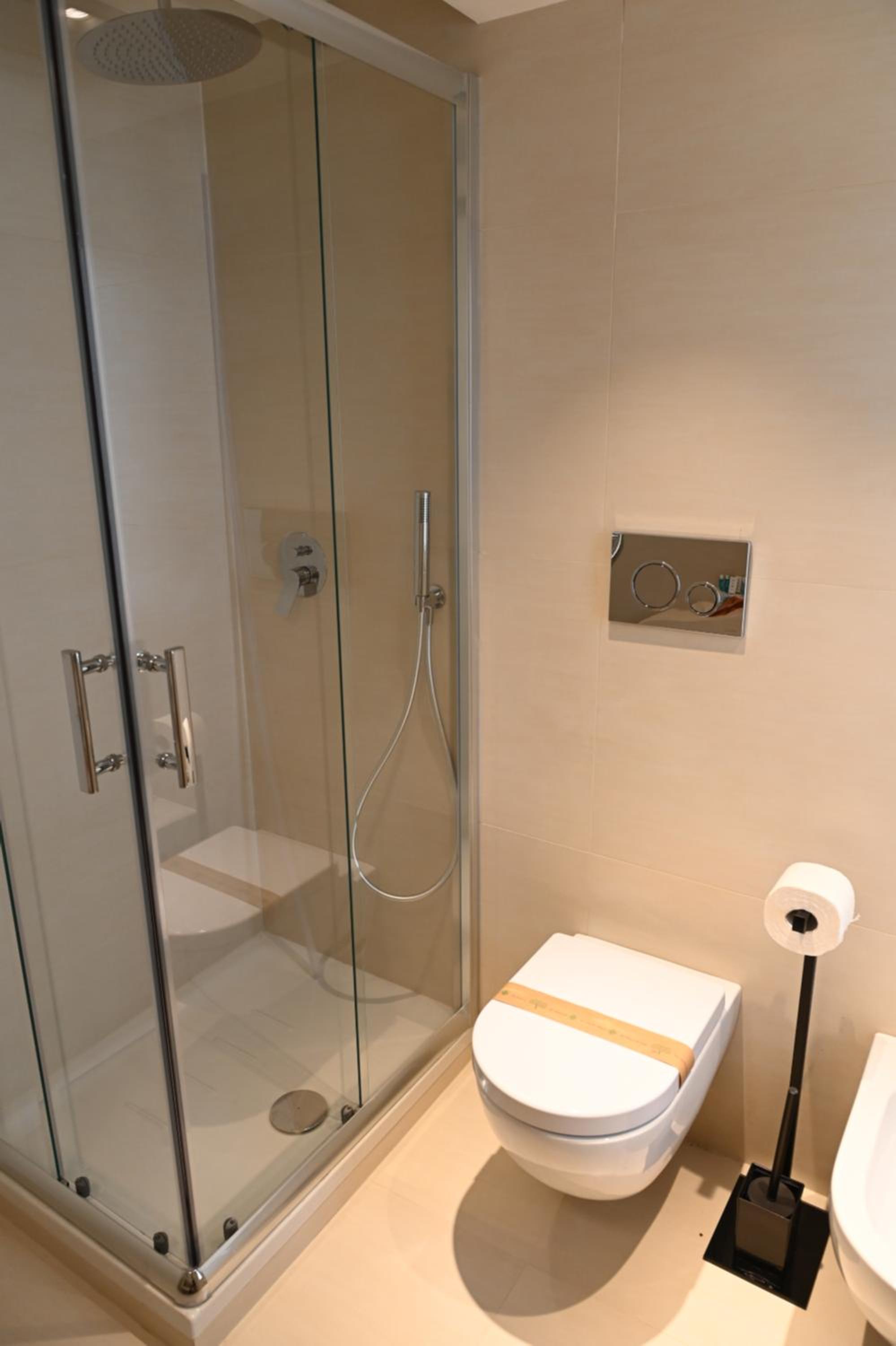 Lebum Apartments & Suites