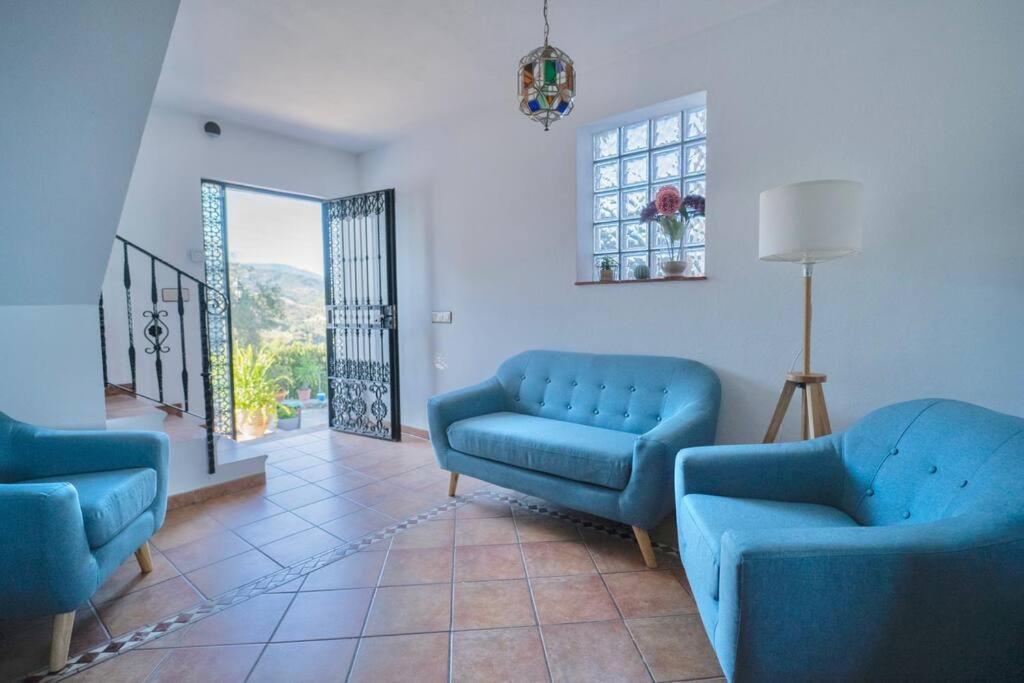 Preciosa casa 4 dormitorios con piscina privada