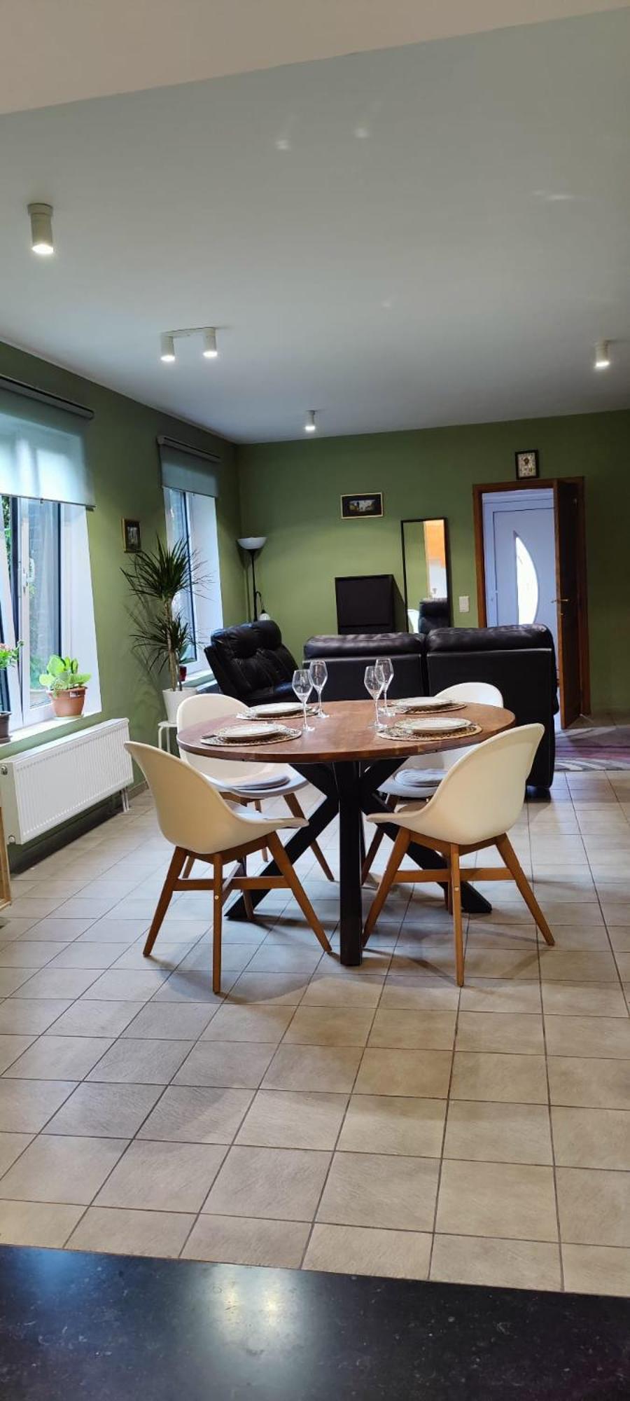 Chez Nous