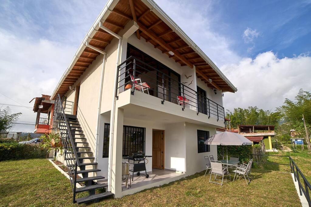 Monte Hermoso - Apartamento campestre