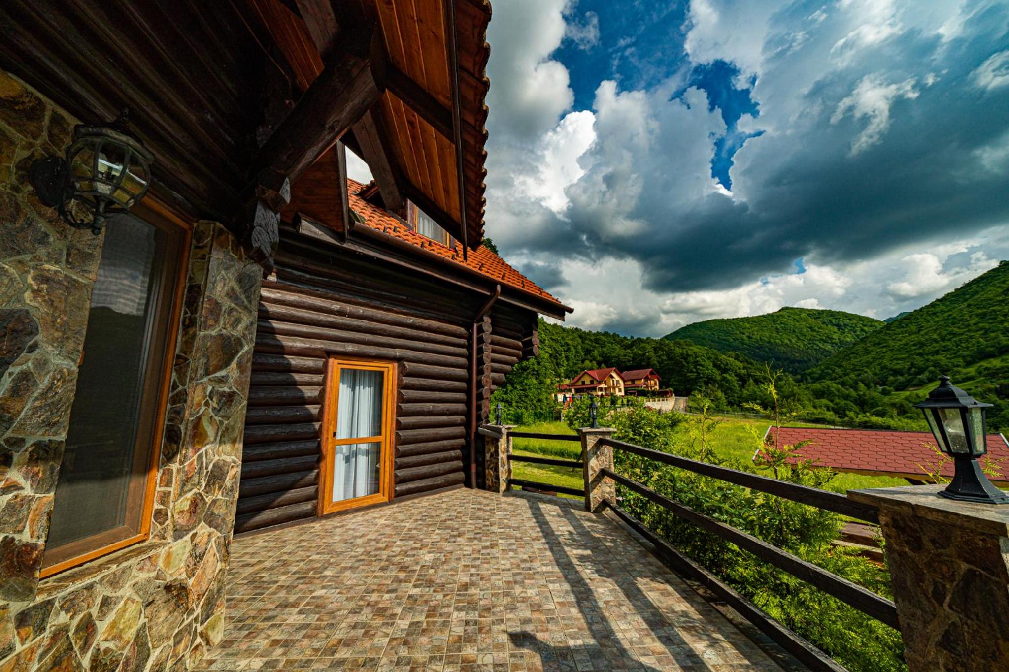 Rustic Cottage