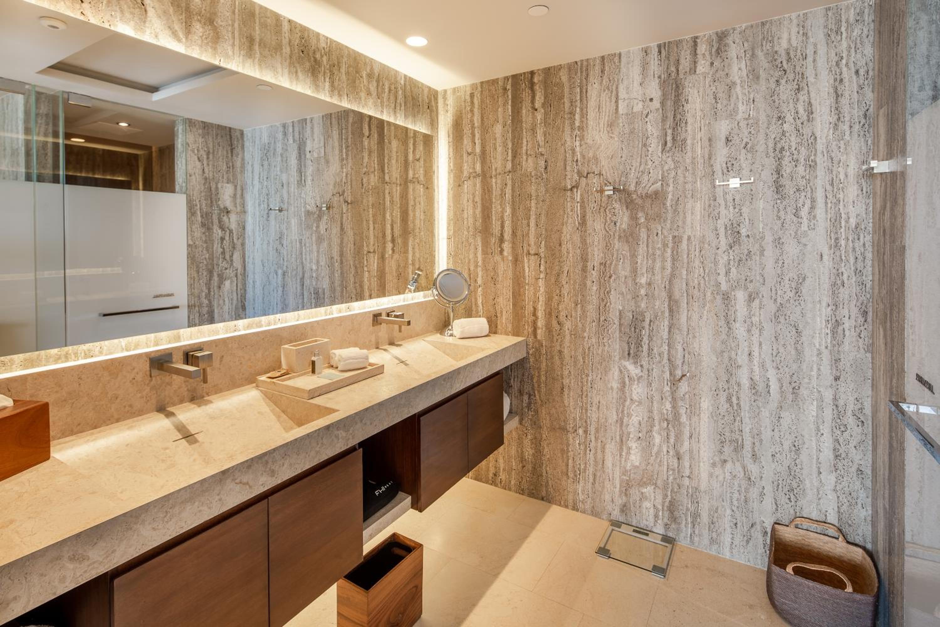 The Club at Solaz Luxury Villas photo 36 of 94