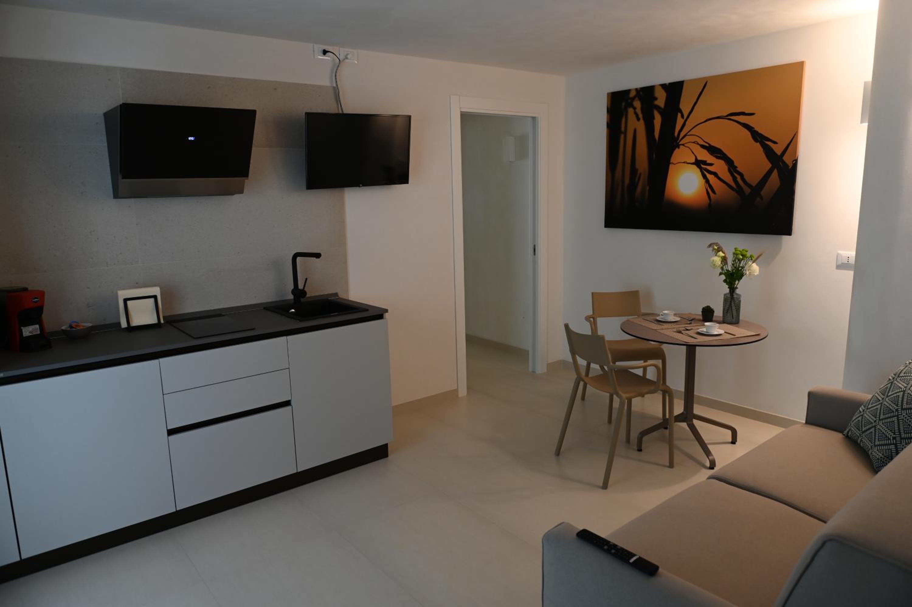 Lebum Apartments & Suites