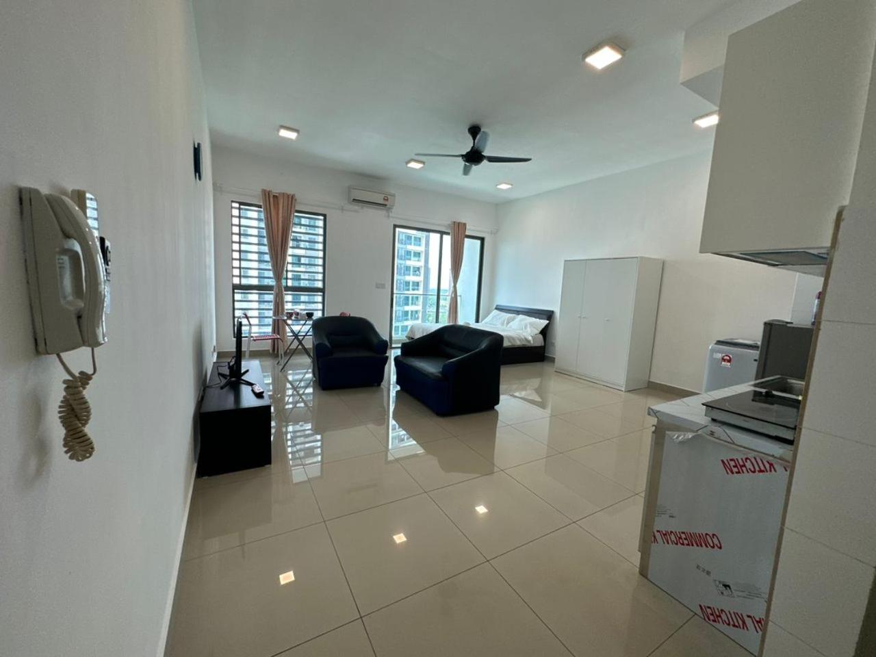 Cozy Studio apartment @ Cybersquare SOHO photo 7