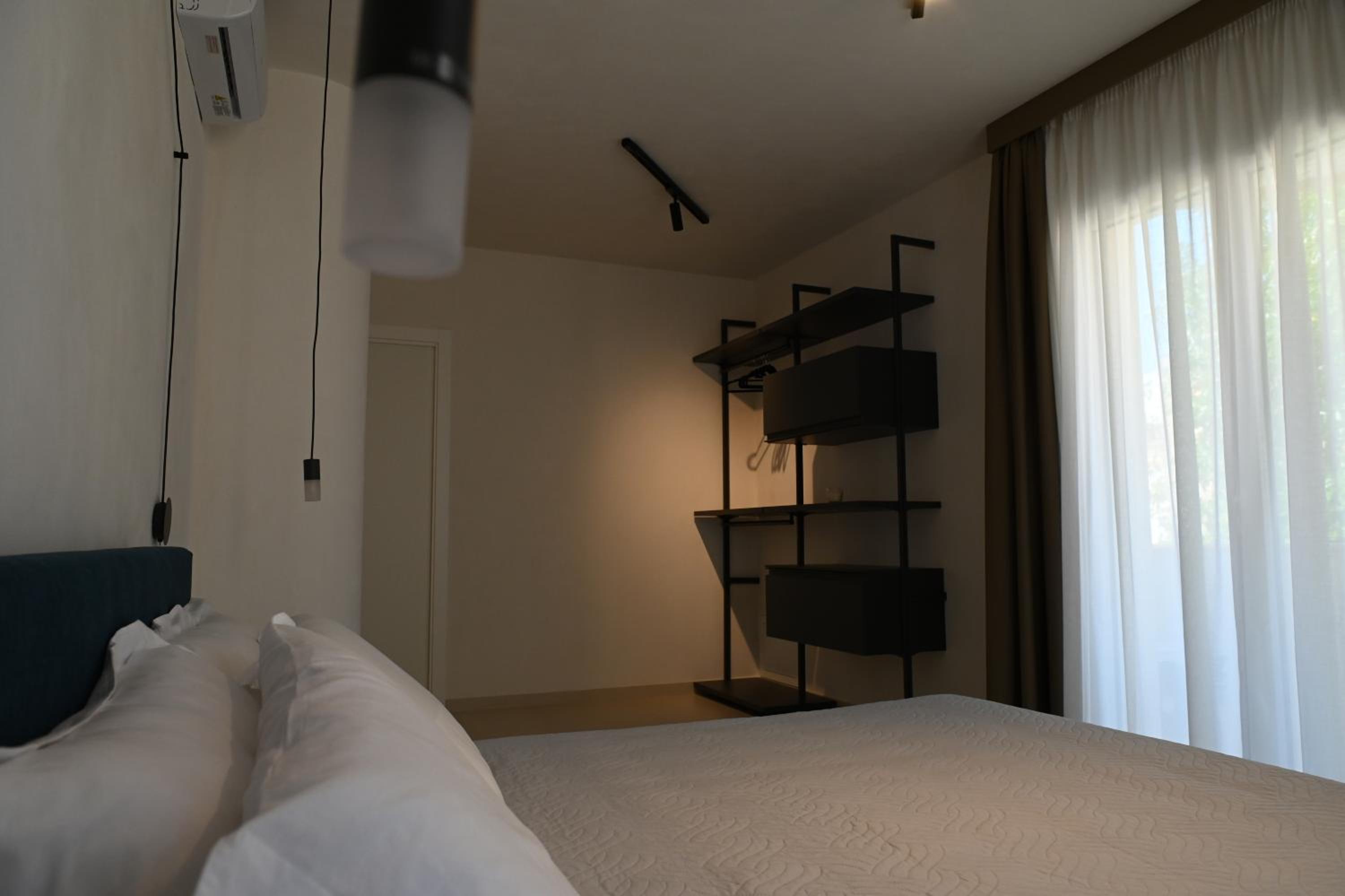 Lebum Apartments & Suites