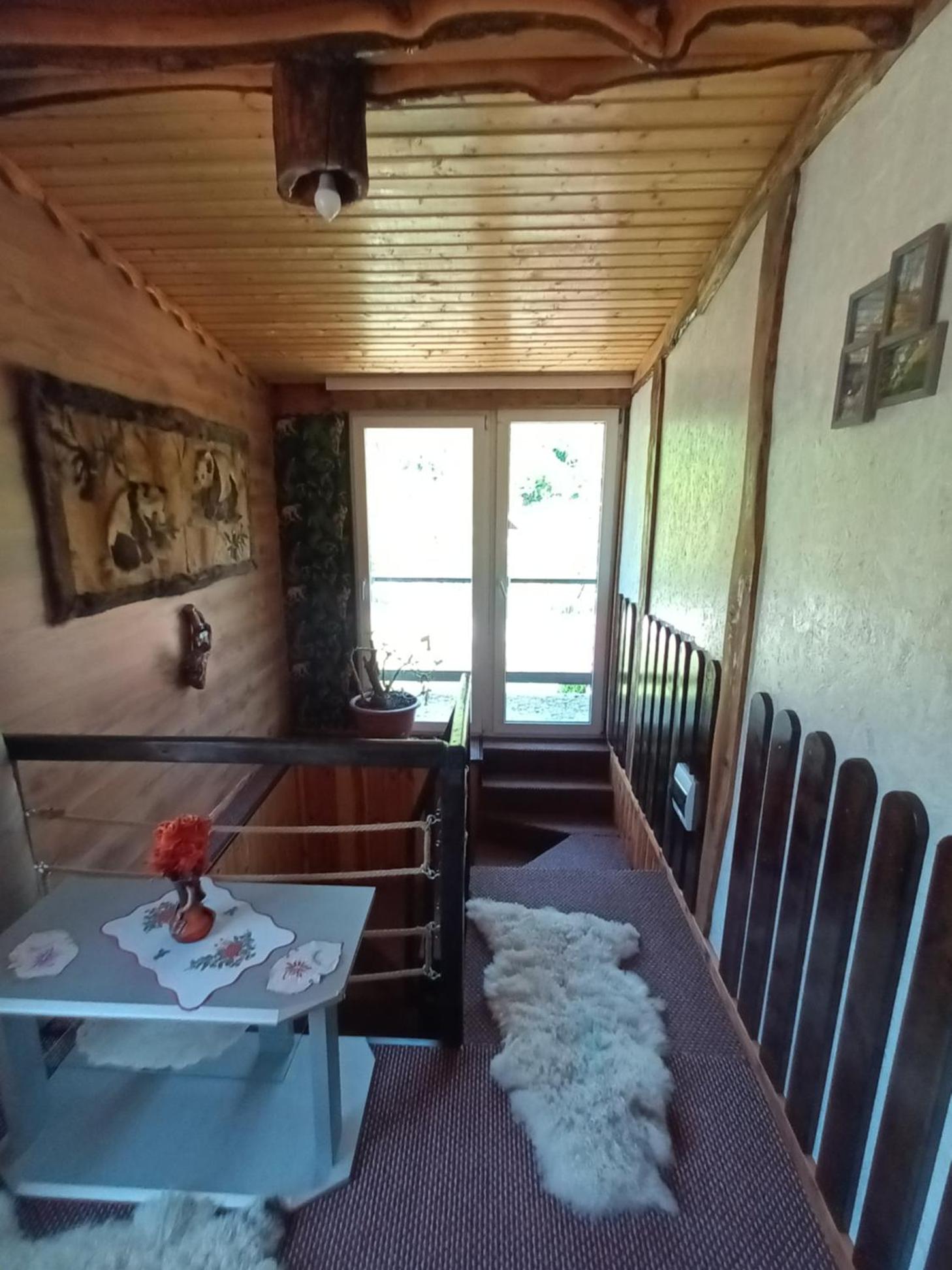Photo 46