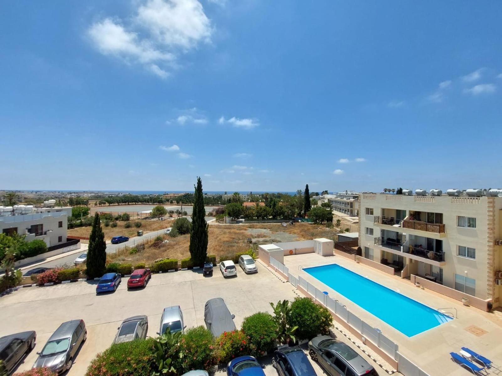 Stunning views' Apartment with Pool