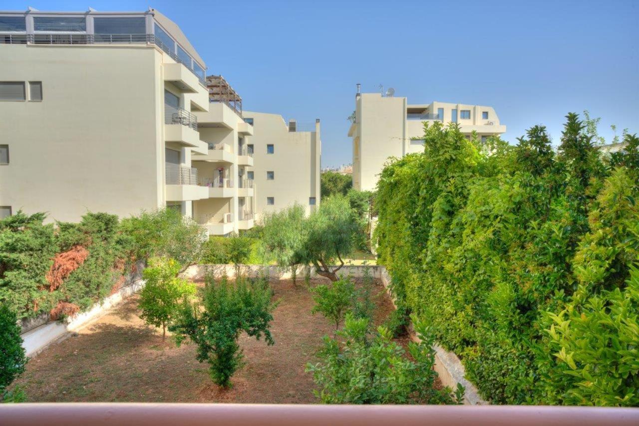 Elegant 2-Bedroom Apartment with Sea View, 100m2