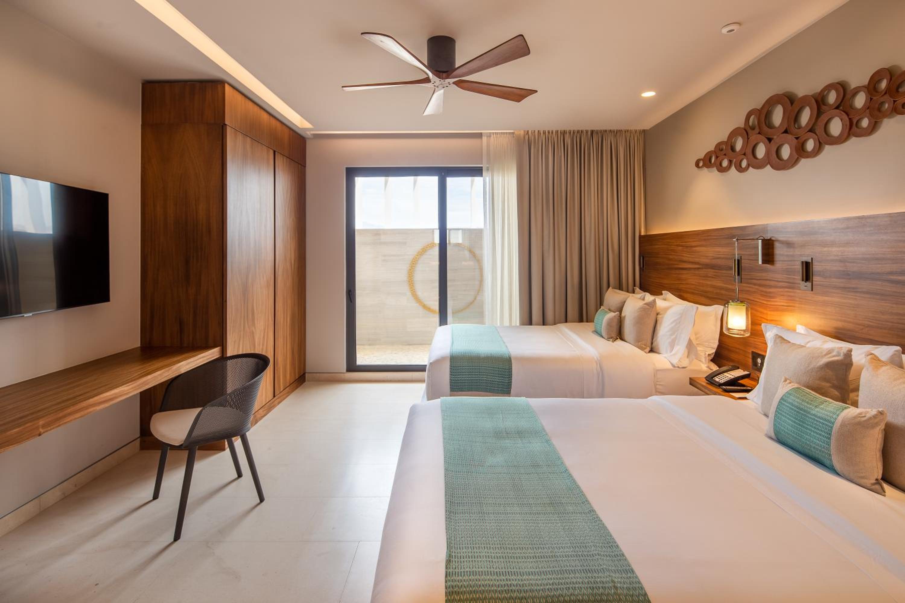The Club at Solaz Luxury Villas photo 62 of 94