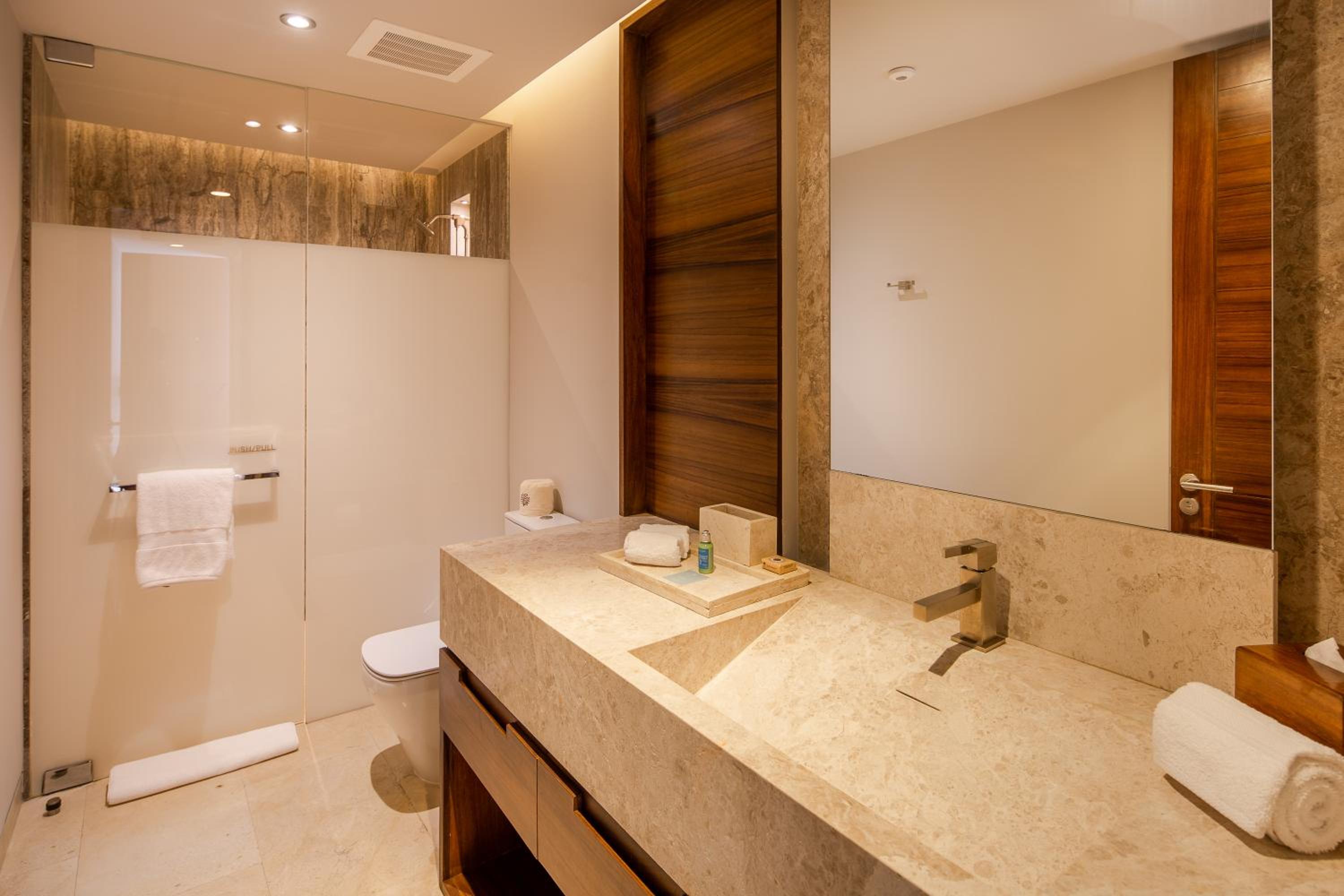 The Club at Solaz Luxury Villas photo 52 of 94