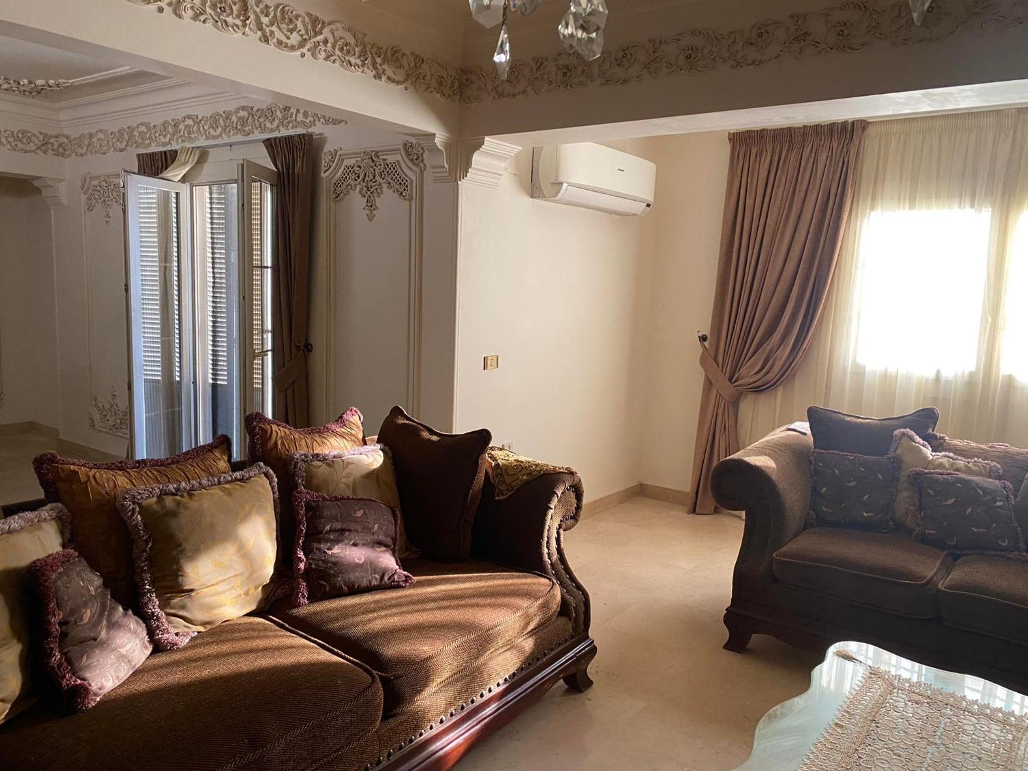 Luxurious, fully furnished and well-equipped apartment with modern amenities, stunning views, and convenient location for remote work or studying from home