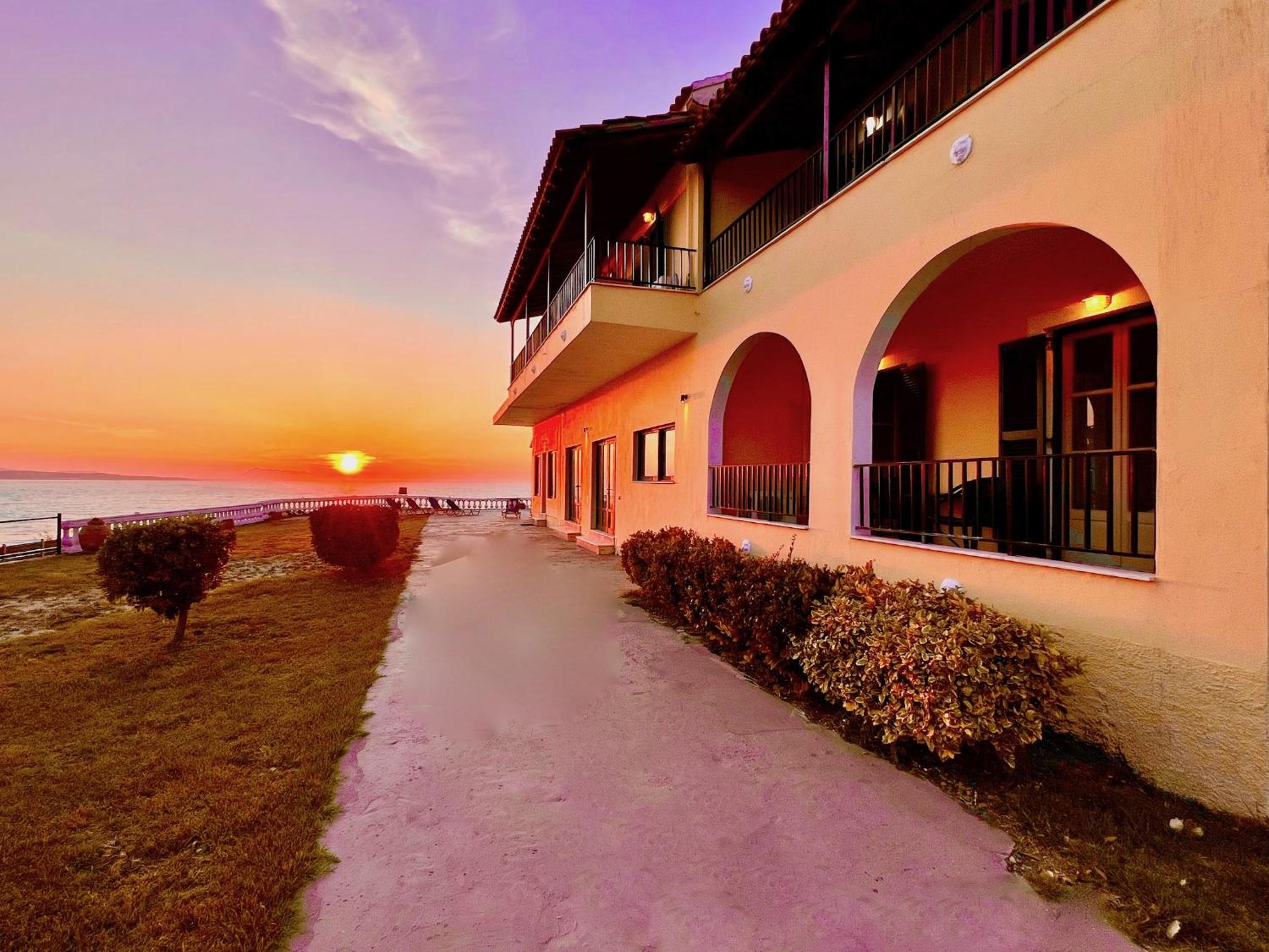 Beachfront Villa Bellevue by DadoVillas photo 4