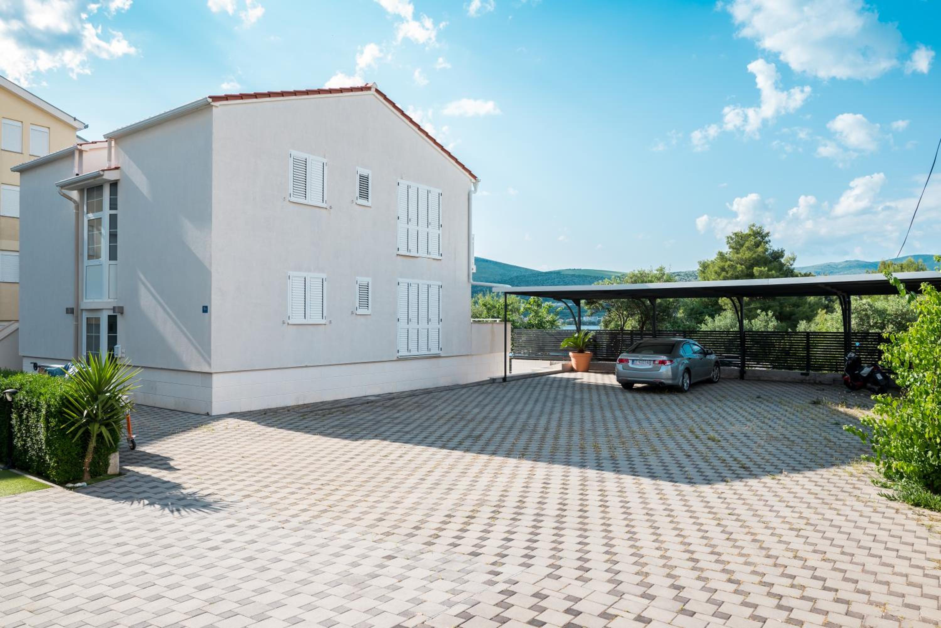 VDL Apartments