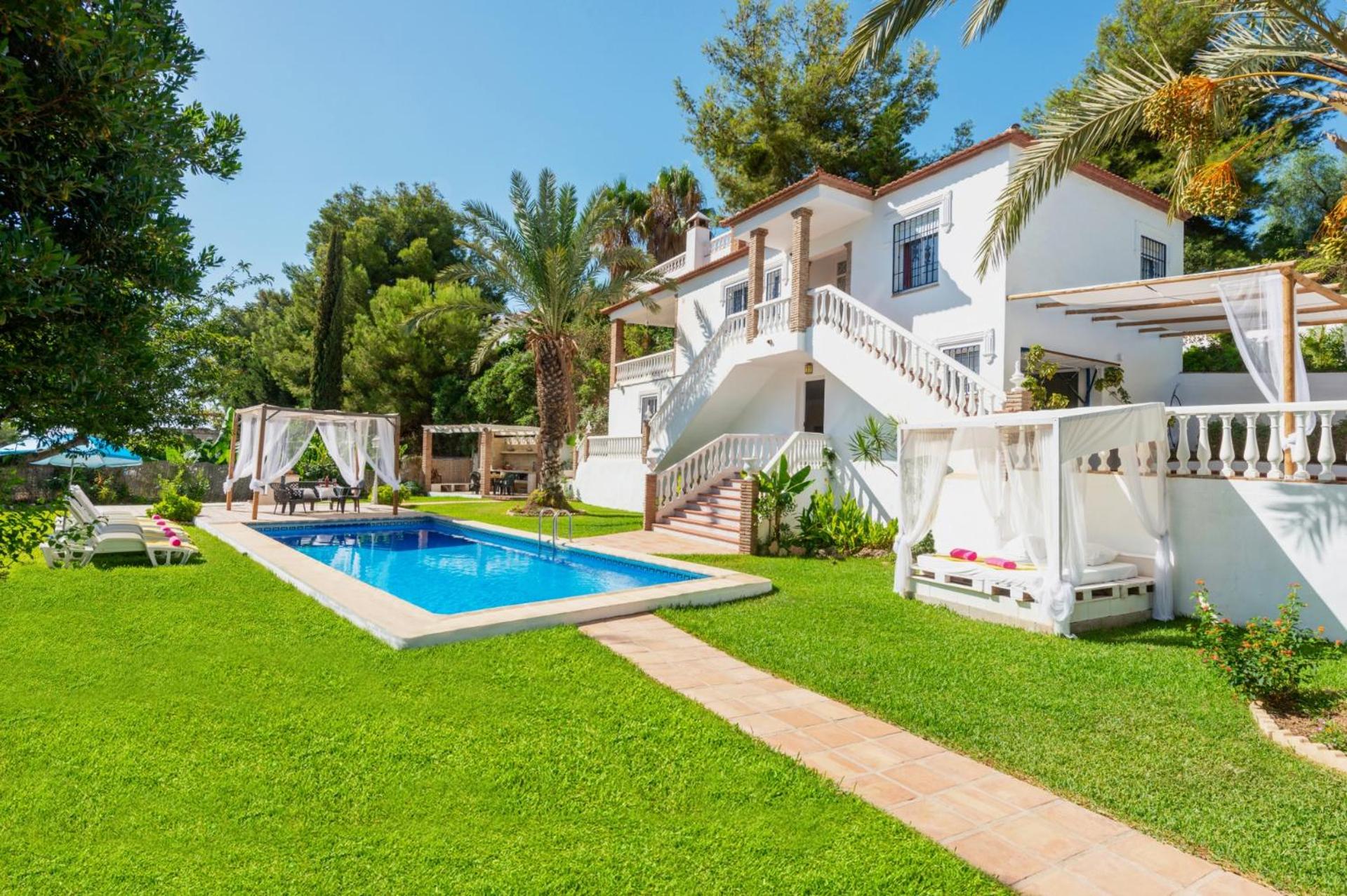 Villa Arantxa by Villa Plus