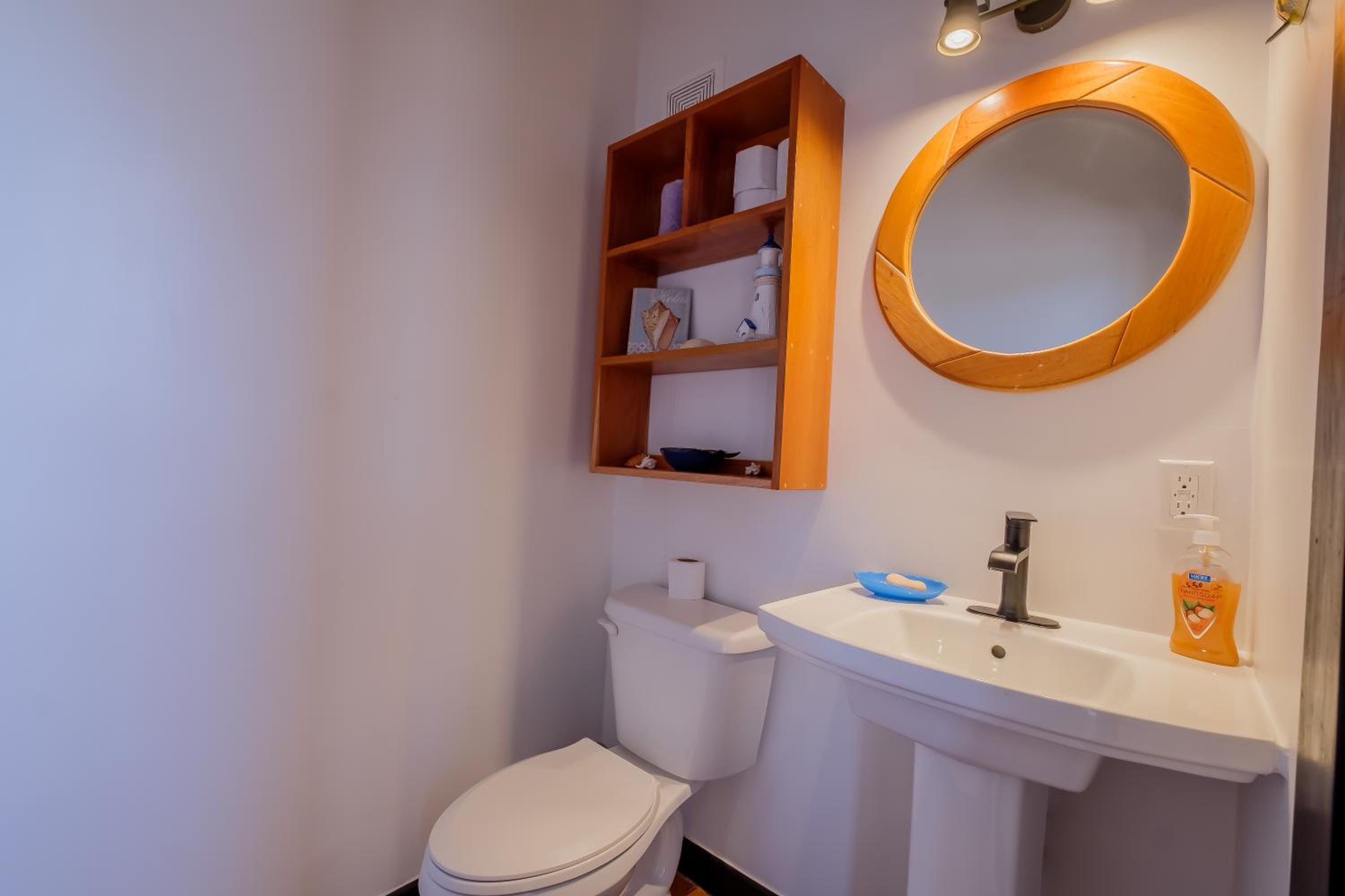 Caribbean Vacation Rentals and The PoolClub at Mahogany!
