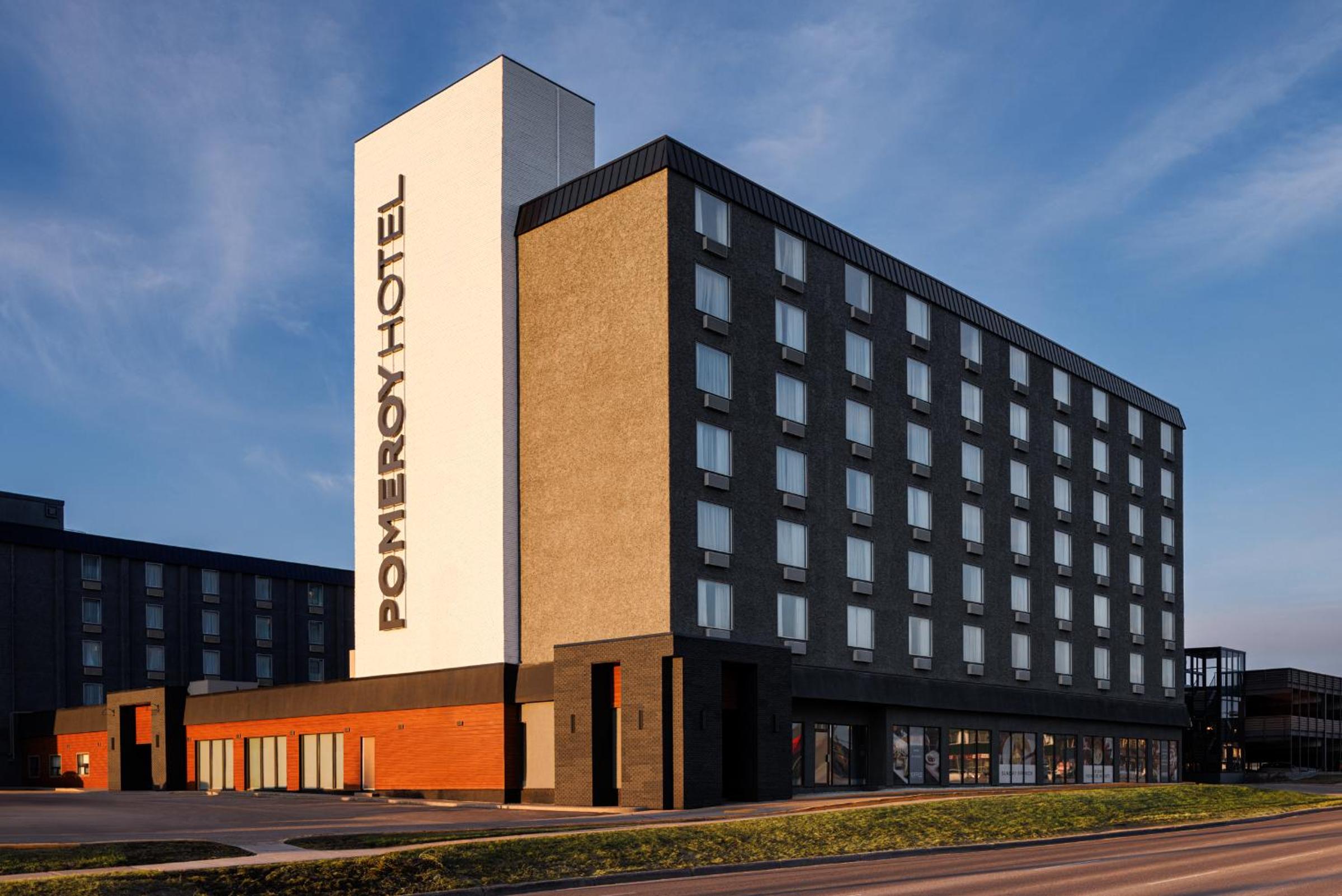 Grande Prairie Vacations - Pomeroy Hotel  Conference Centre - Property Image 8