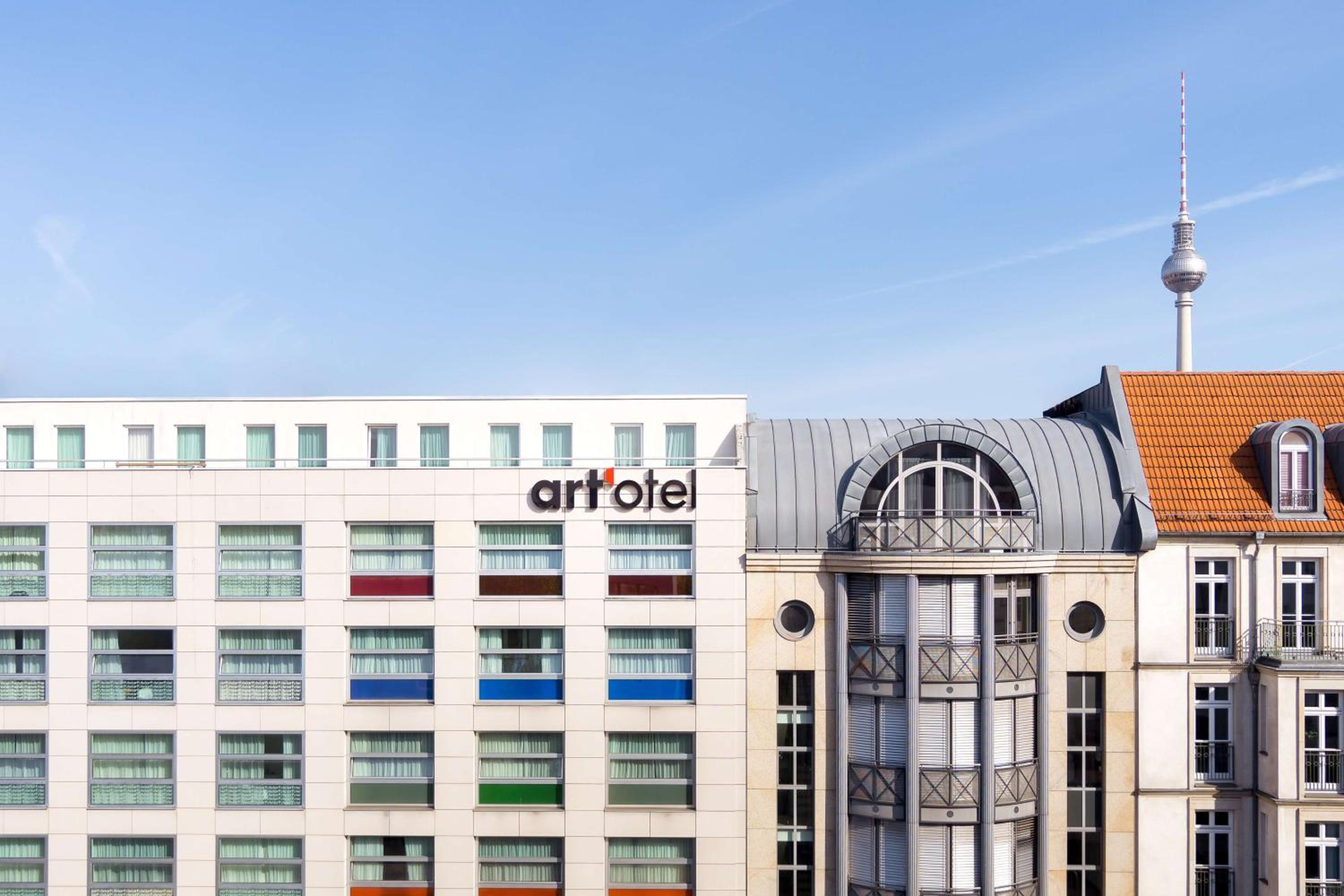 Hotel art'otel berlin mitte, Powered by Radisson Hotels - Image 1