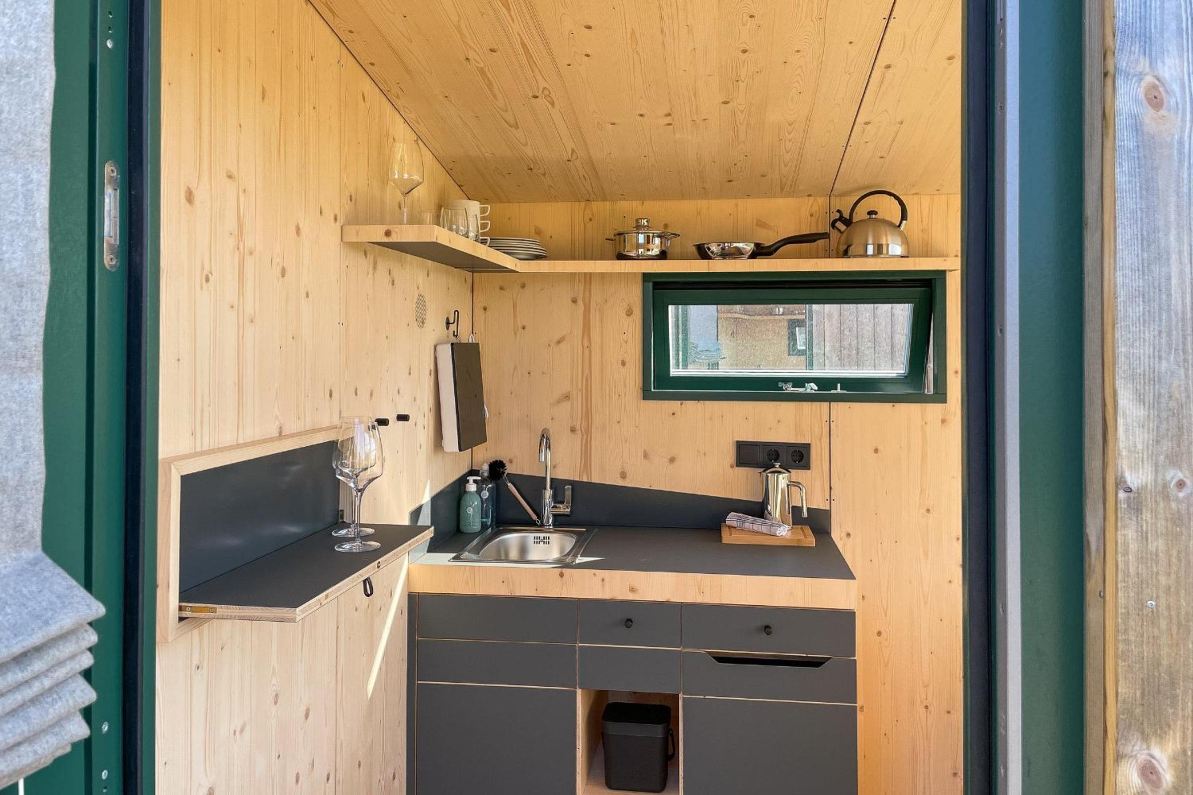 Sleep Space 3 - Green Tiny Spot Cuxhaven Altenbruch