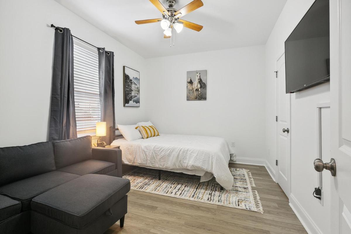 New Luxury 3BR w Jacuzzi view 3