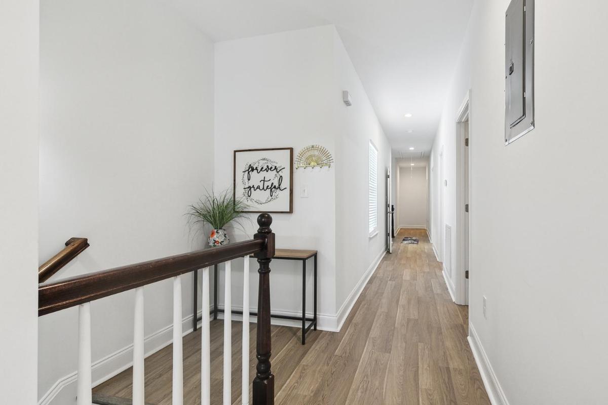 Luxury 3br Oasis w Jacuzzi view 3