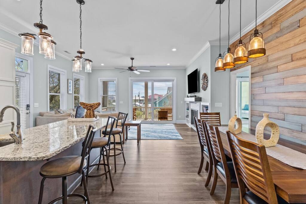 Maison by The Sea at Kure Beach view 5