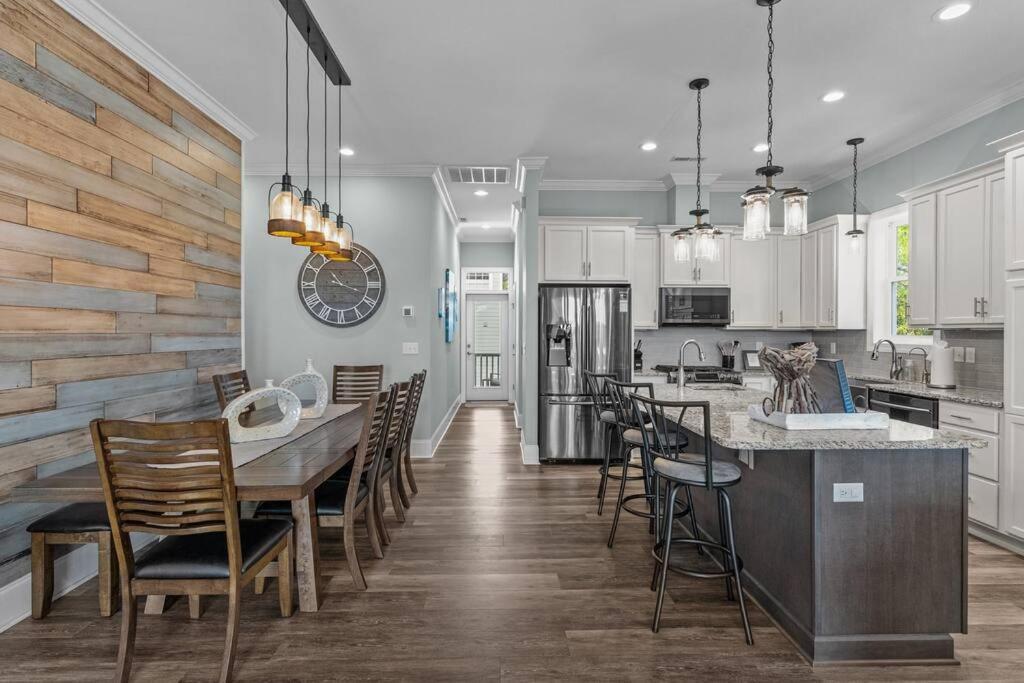 Maison by The Sea at Kure Beach view 4