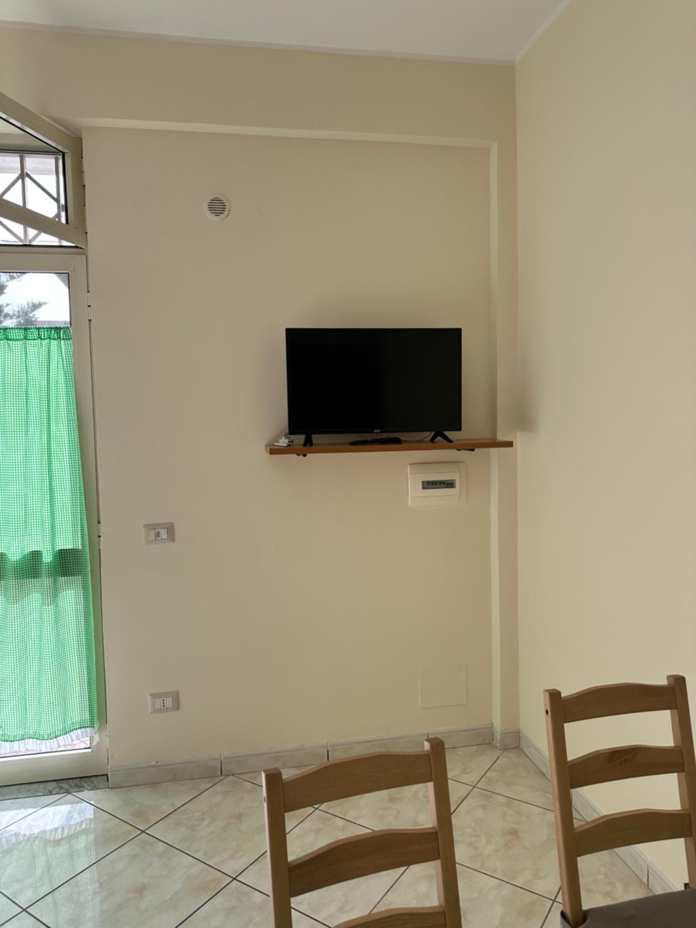 In famiglia appartamento con parcheggio gratuito vicino agli Scavi di Pompei e Costiera Amalfitana - ideale per gruppi e famiglie view 2