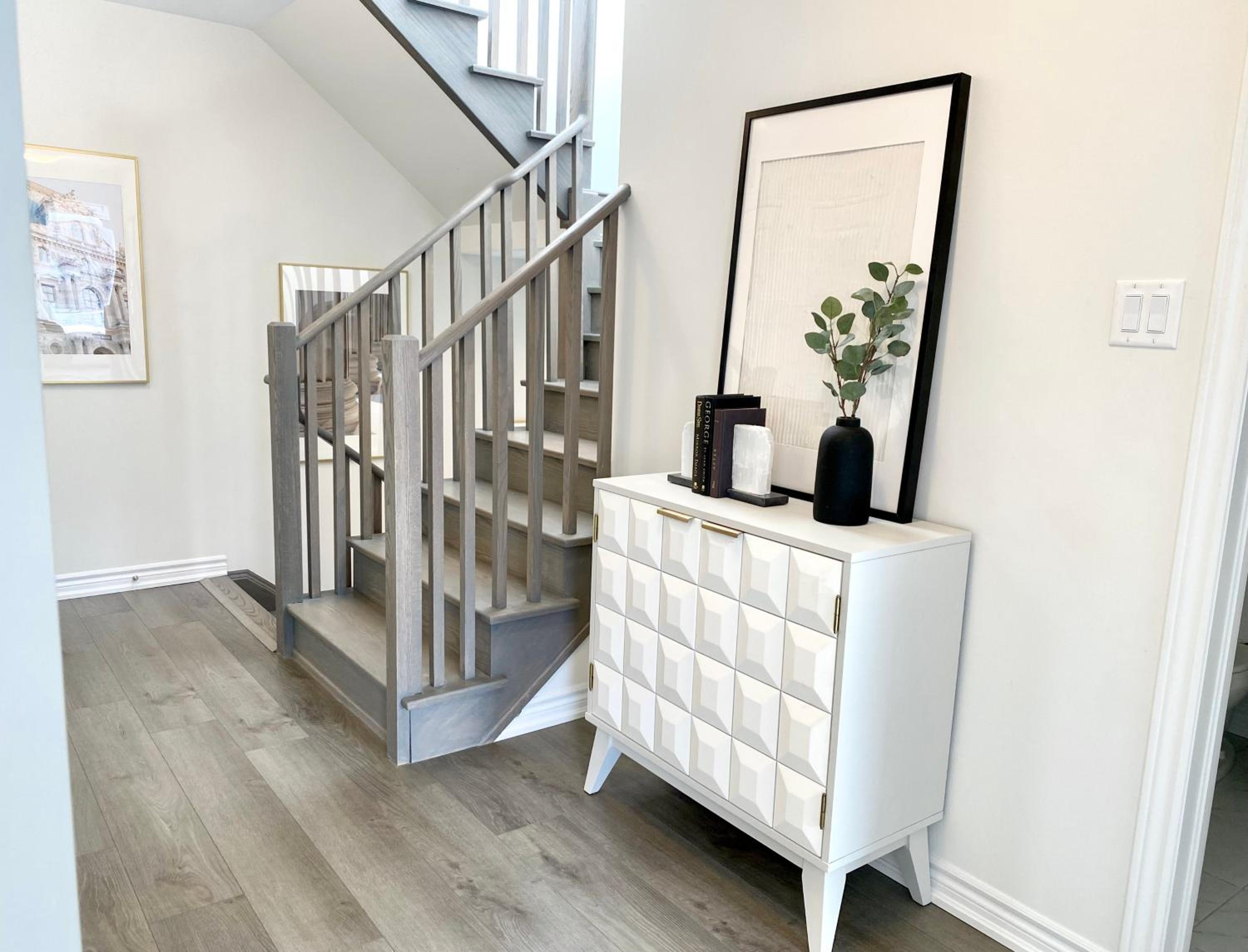 Modern and Bright Luxury Home Centrally Located in Toronto’s GTA