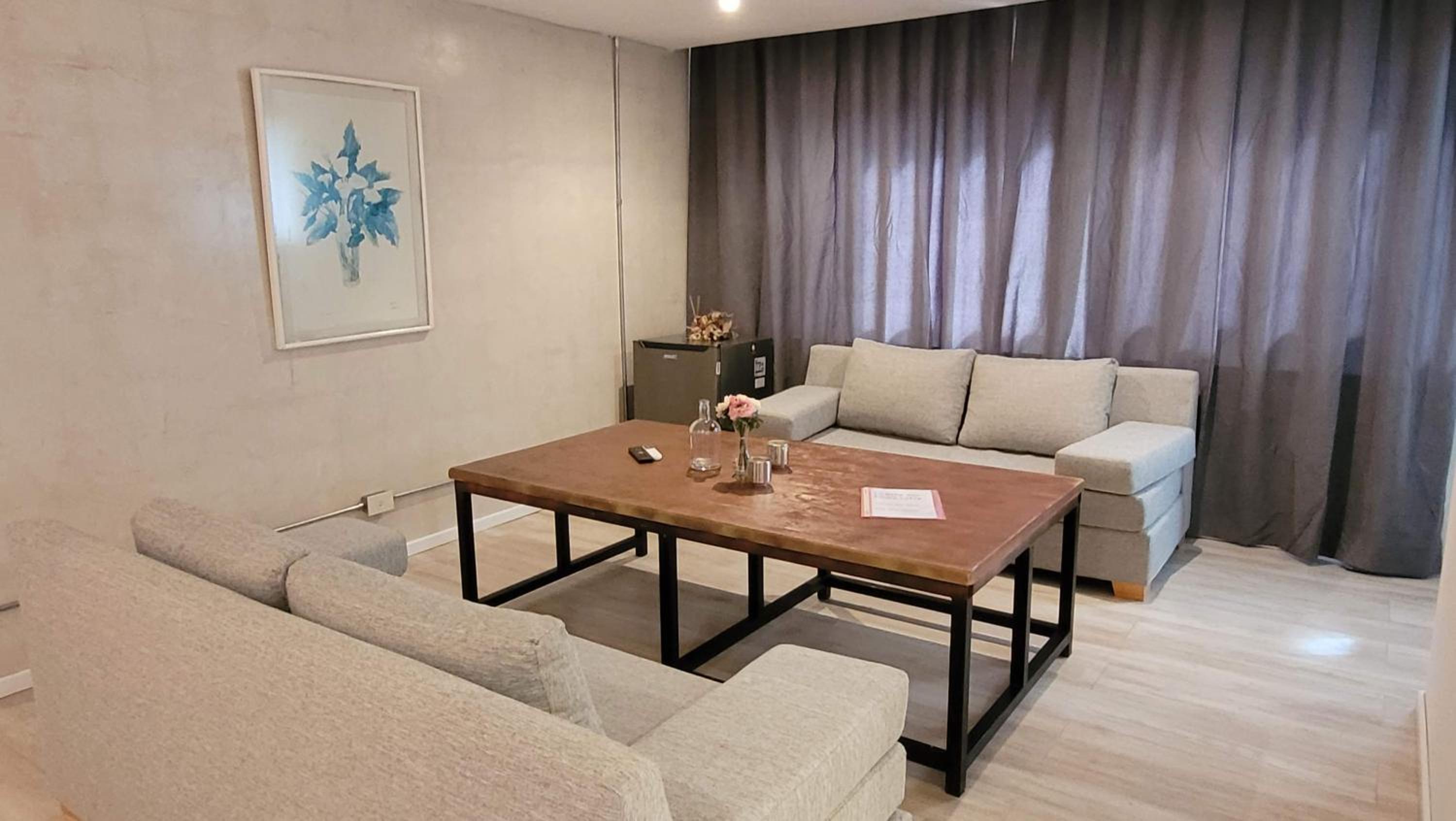 La Belle San Isidro Lofts