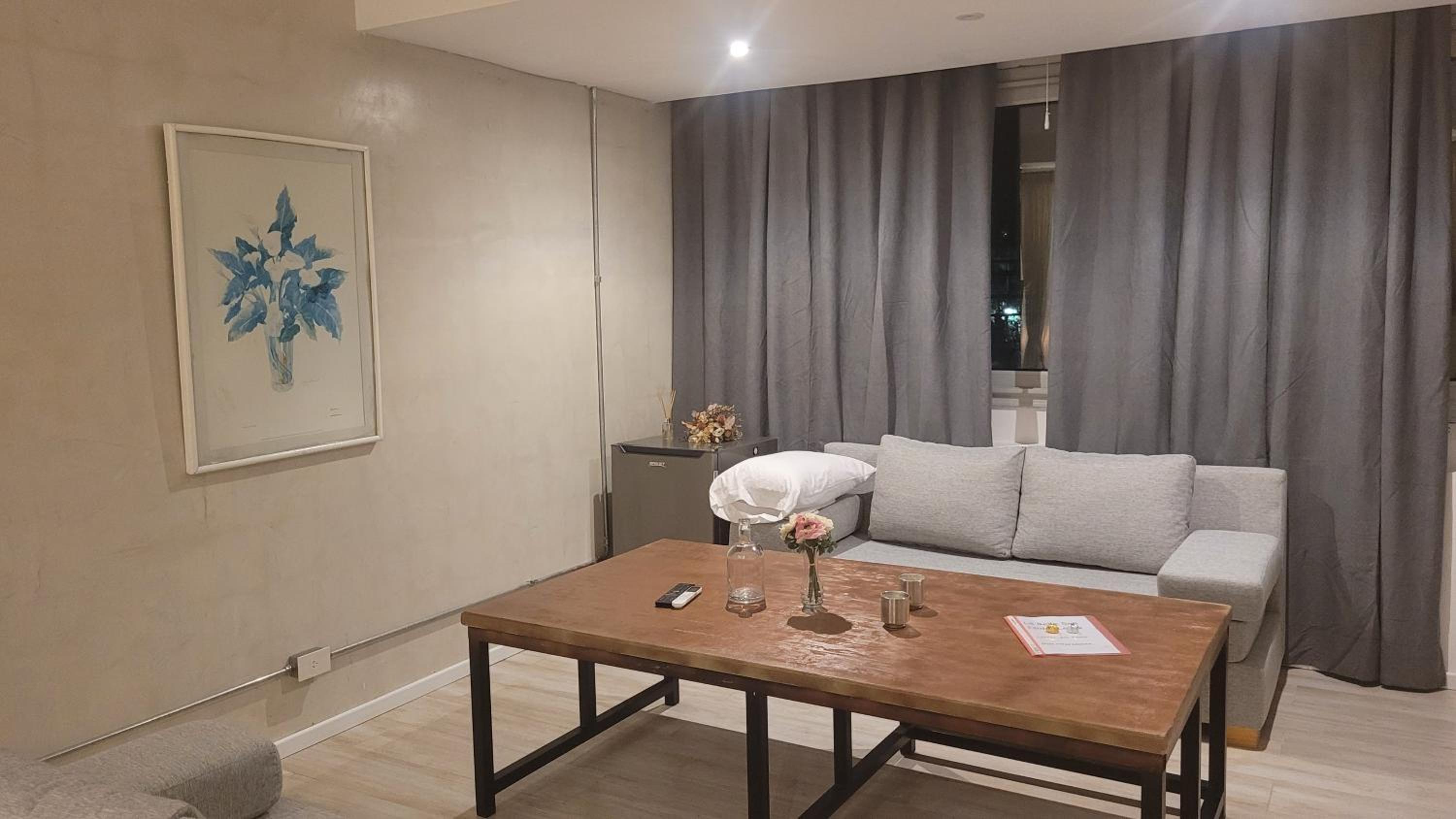 La Belle San Isidro Lofts