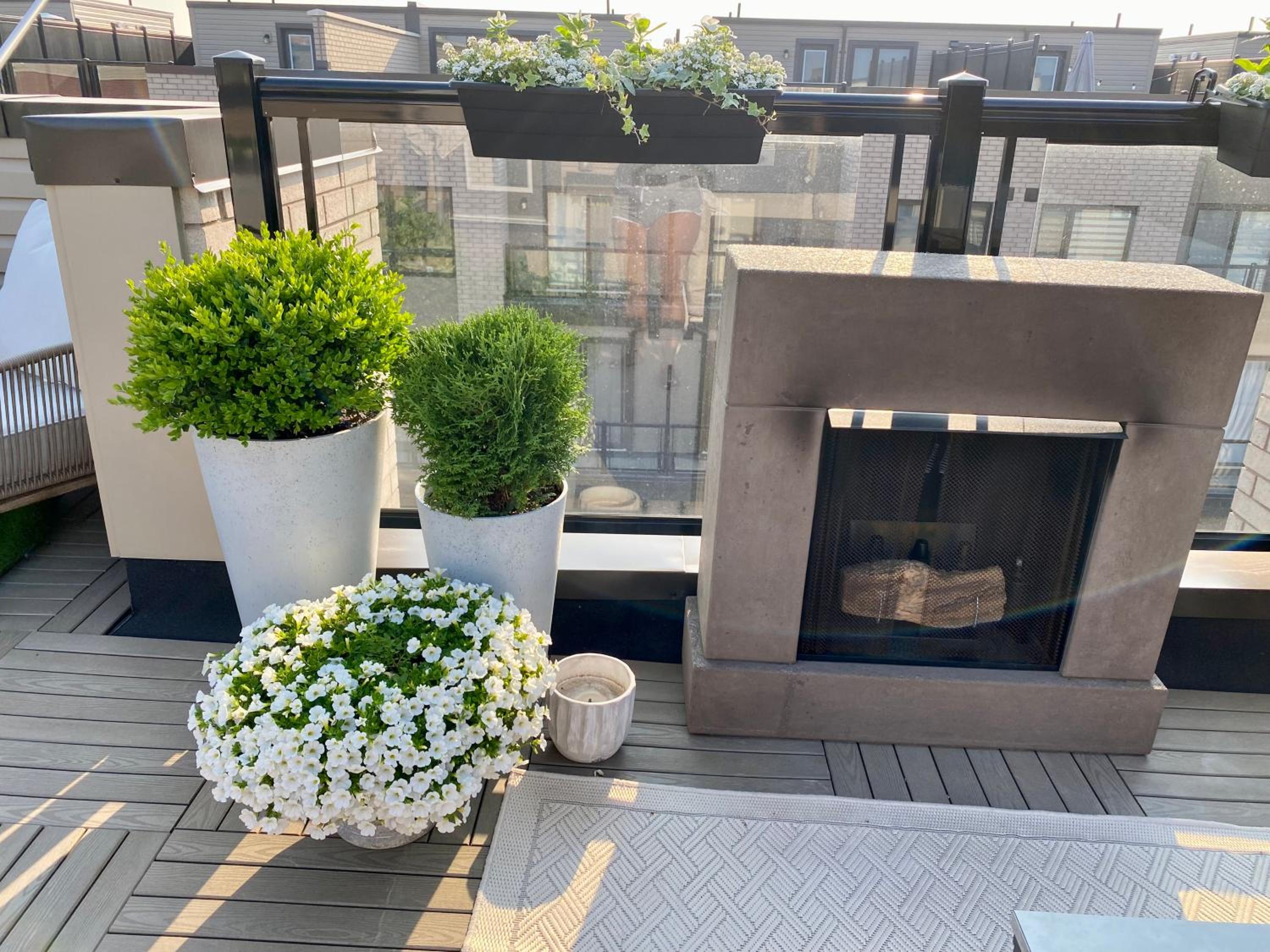 Modern and Bright Luxury Home Centrally Located in Toronto’s GTA