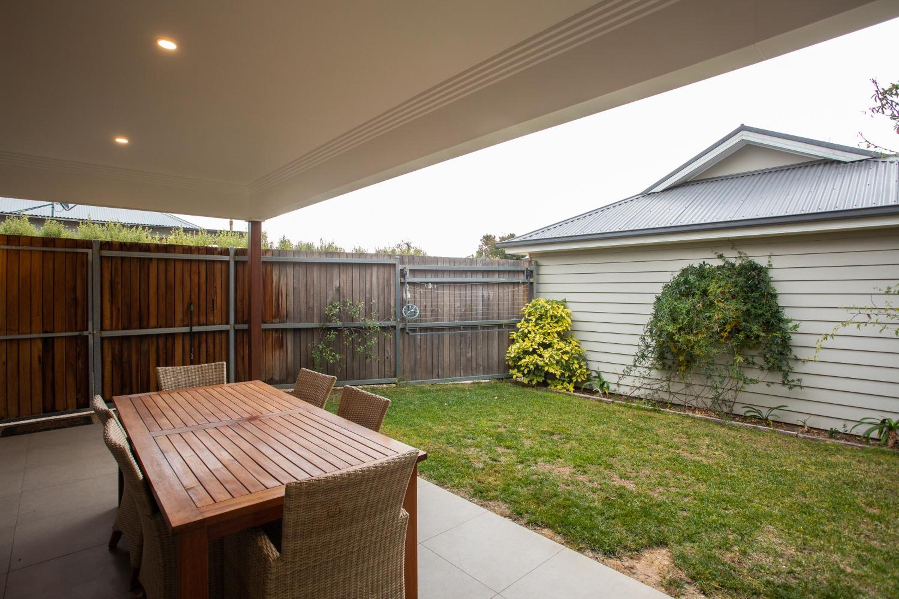 Armidale Cottage on Barney - House 1