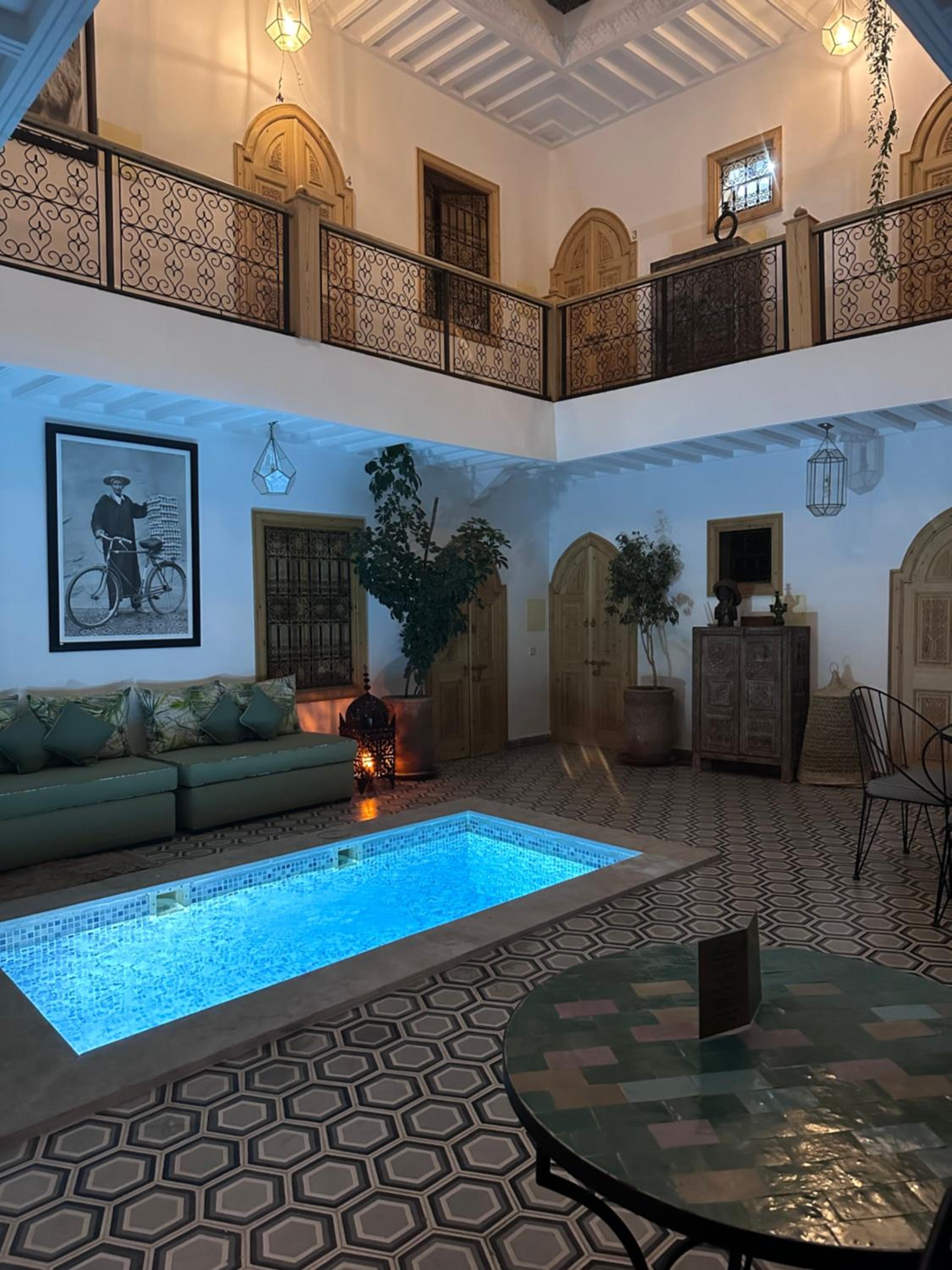 lounge