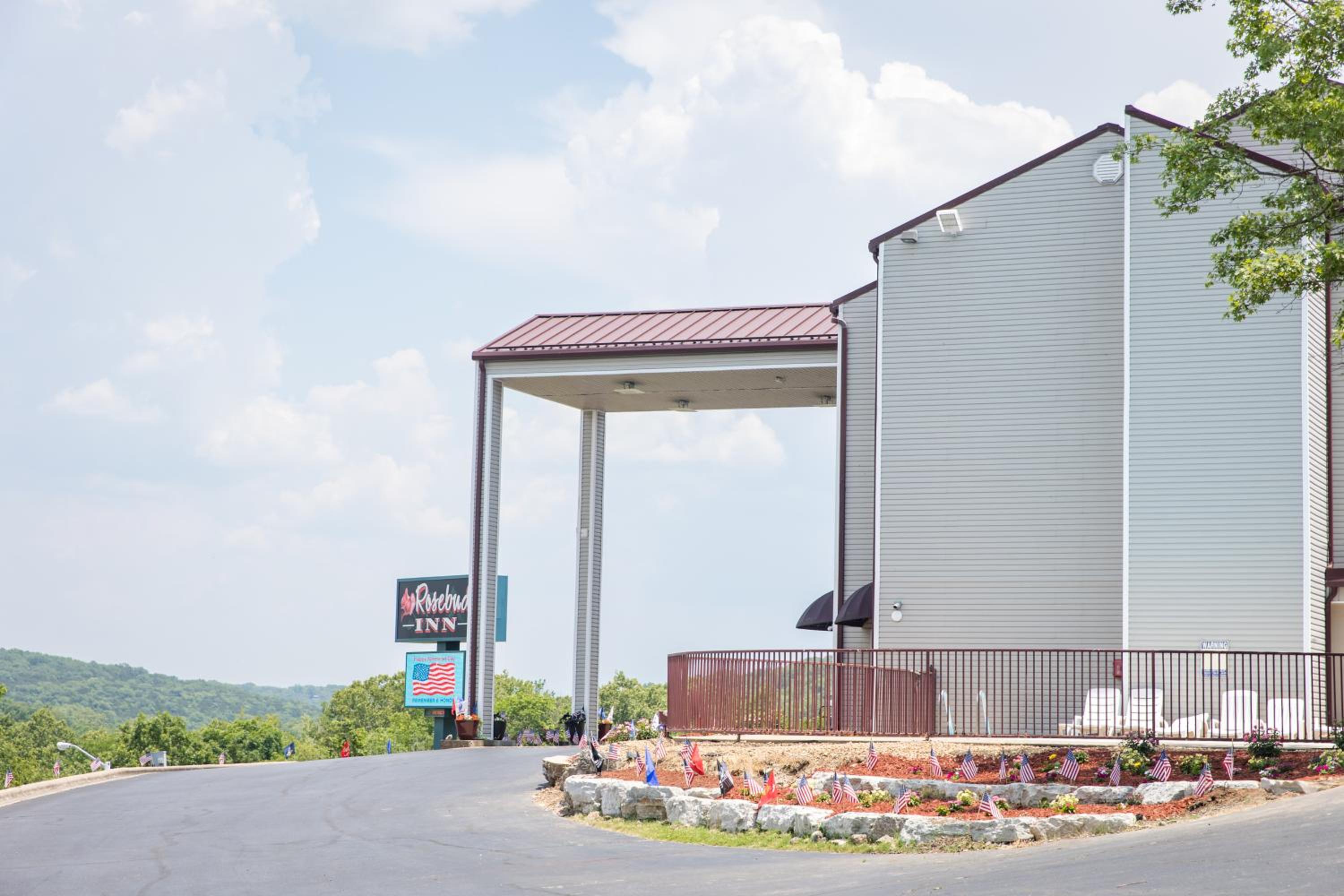 Rosebud Inn