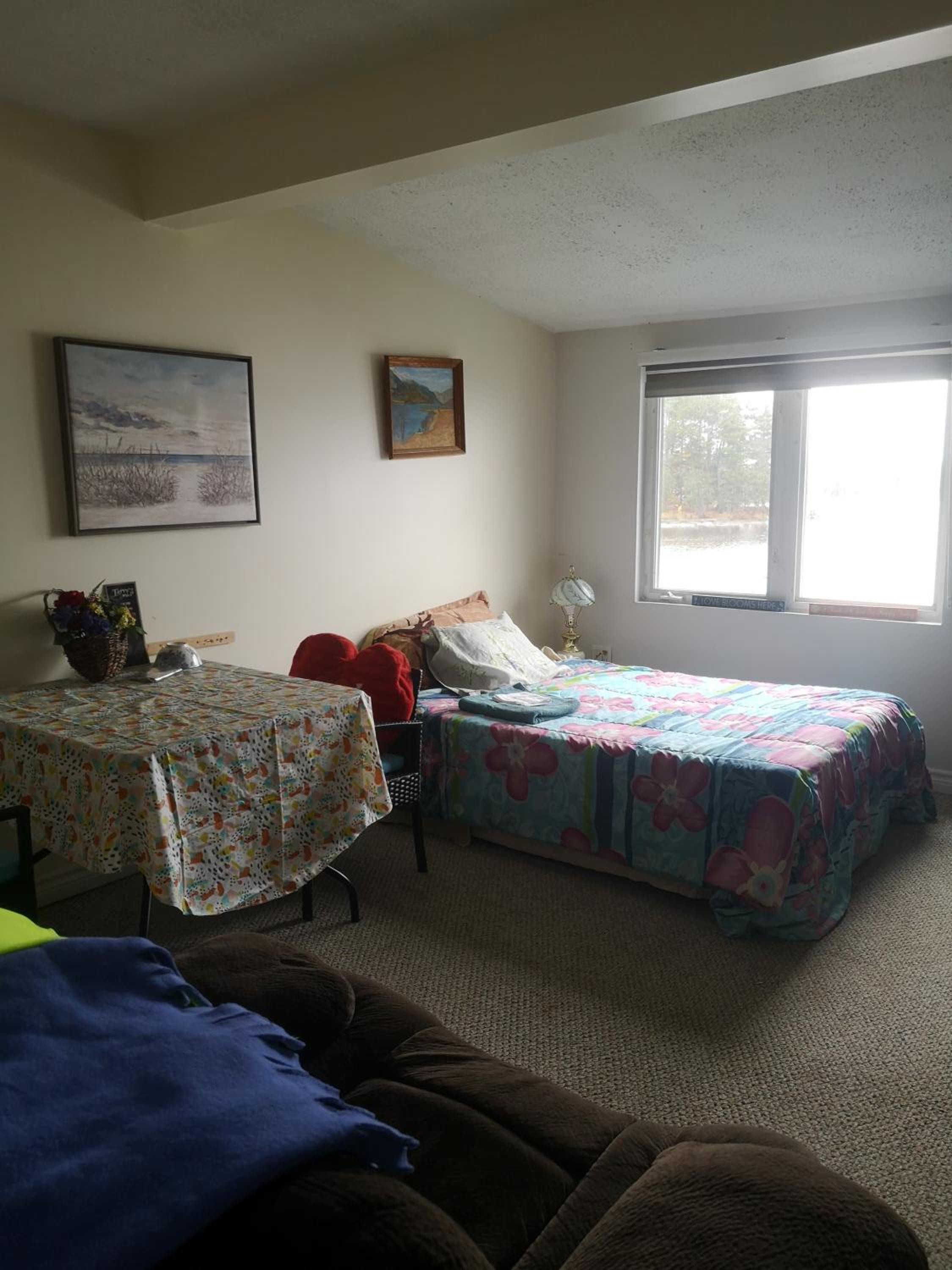 Paradise Inn
